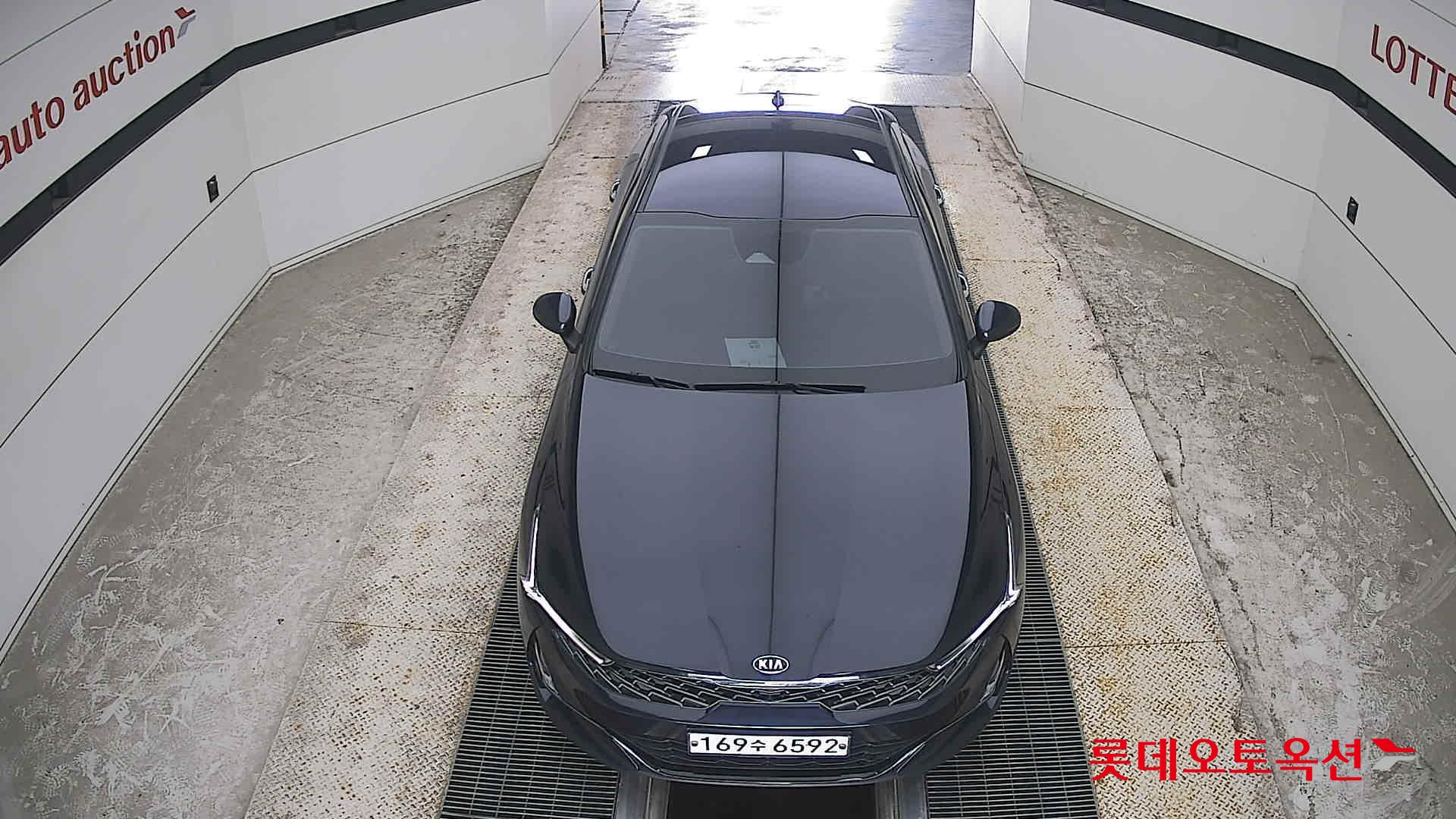 2020 - kia k5