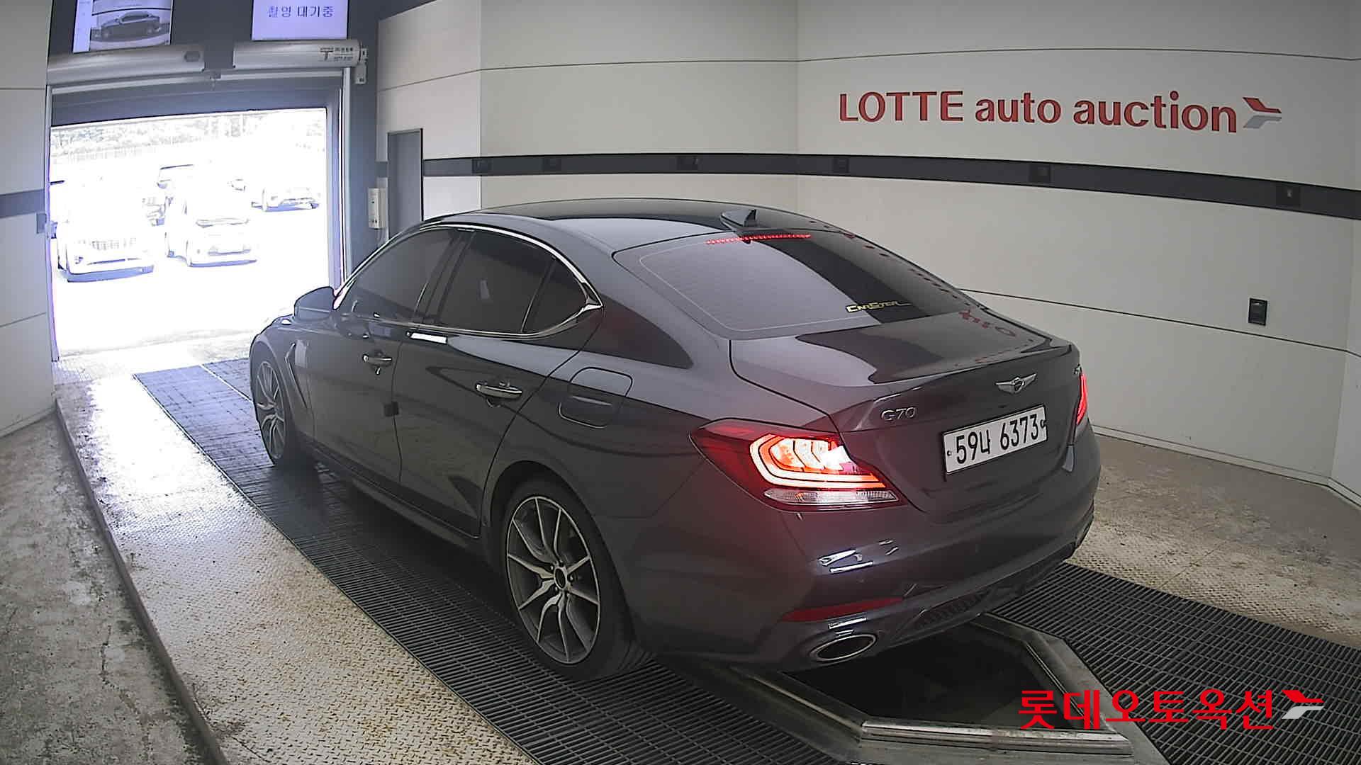 2018 - genesis g70