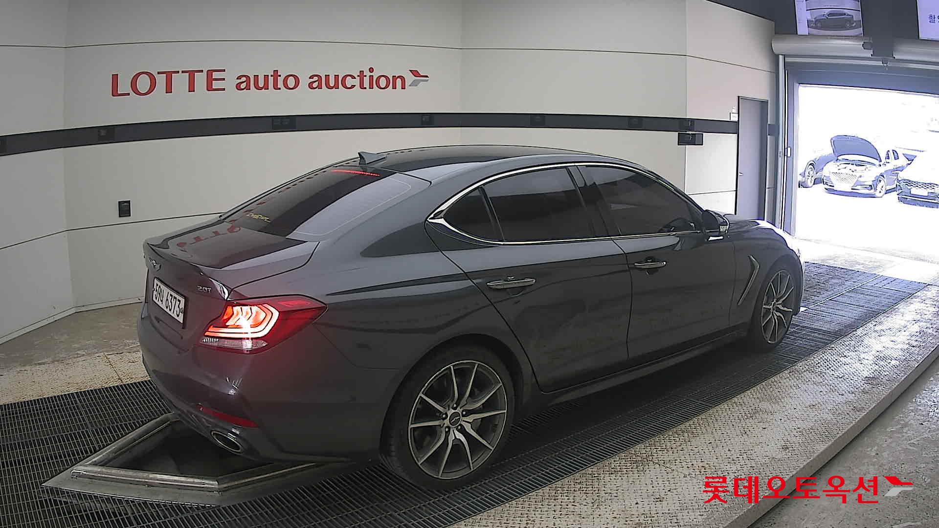 2018 - genesis g70
