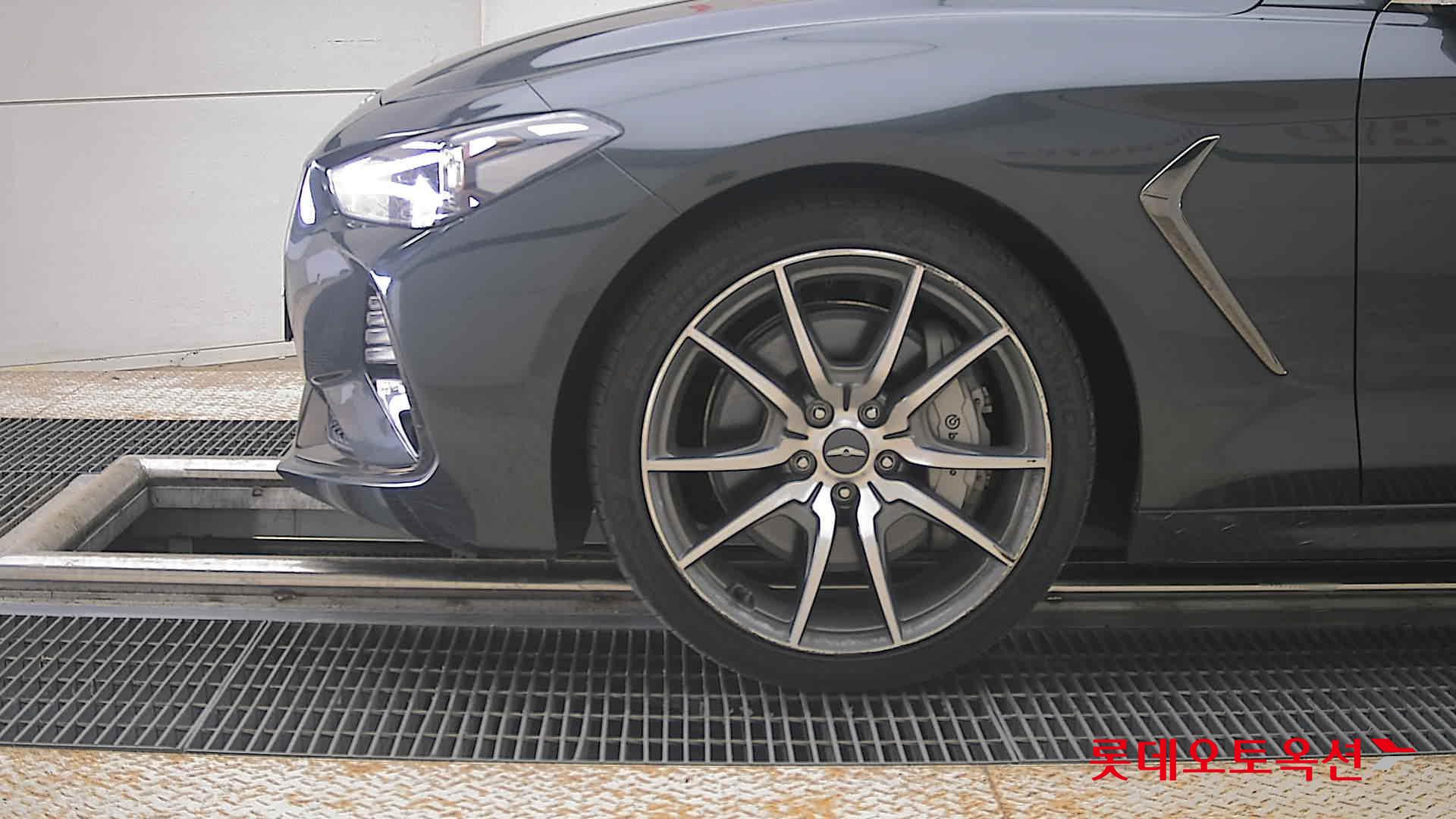2018 - genesis g70