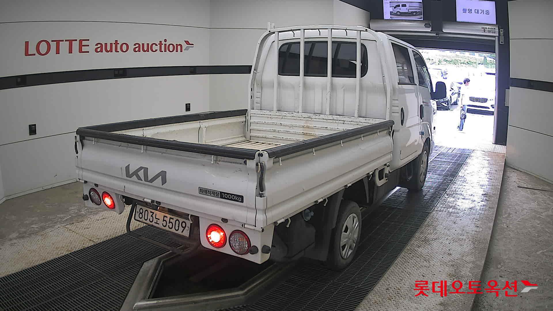 2022 - kia bongo