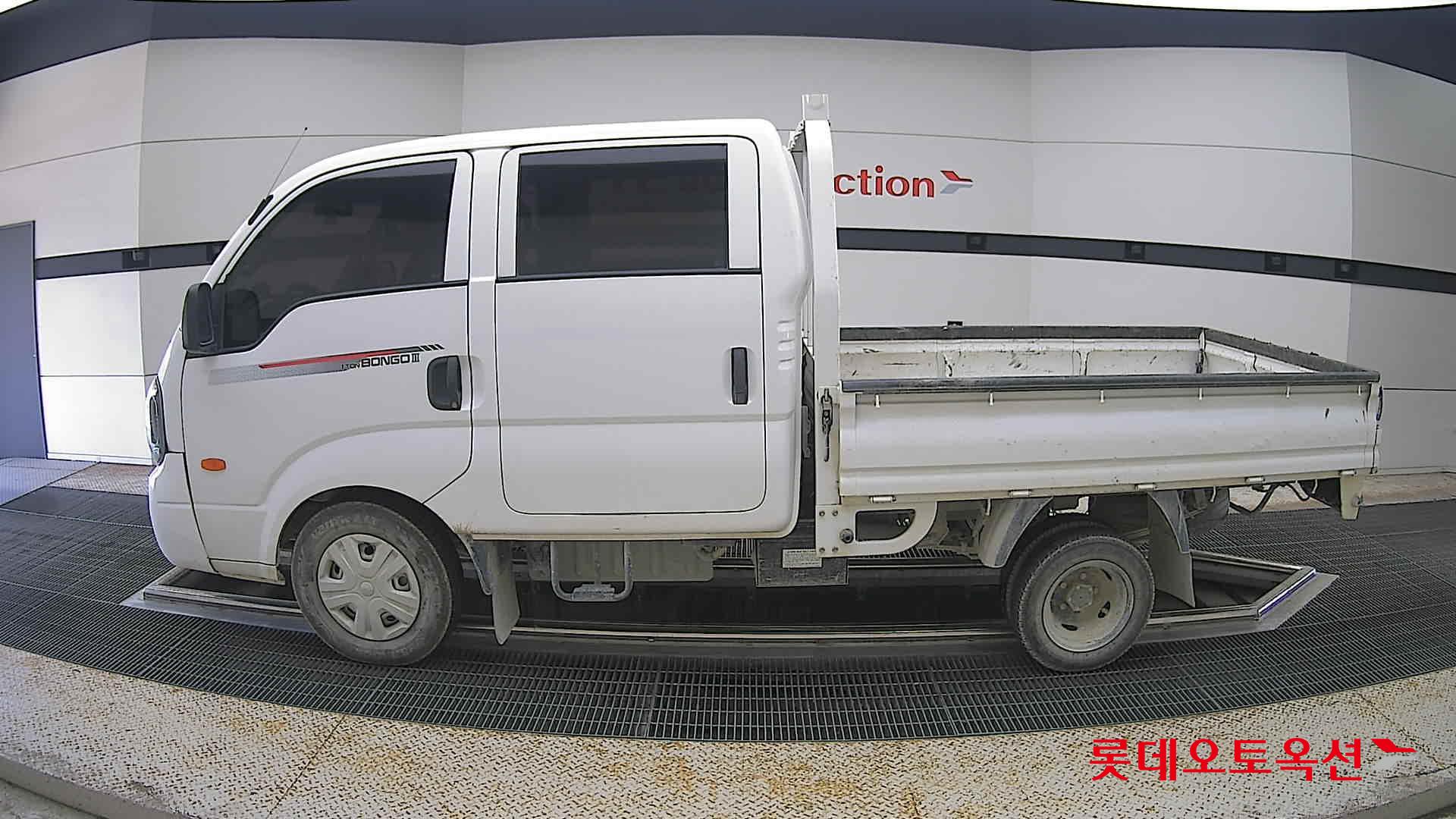 2022 - kia bongo
