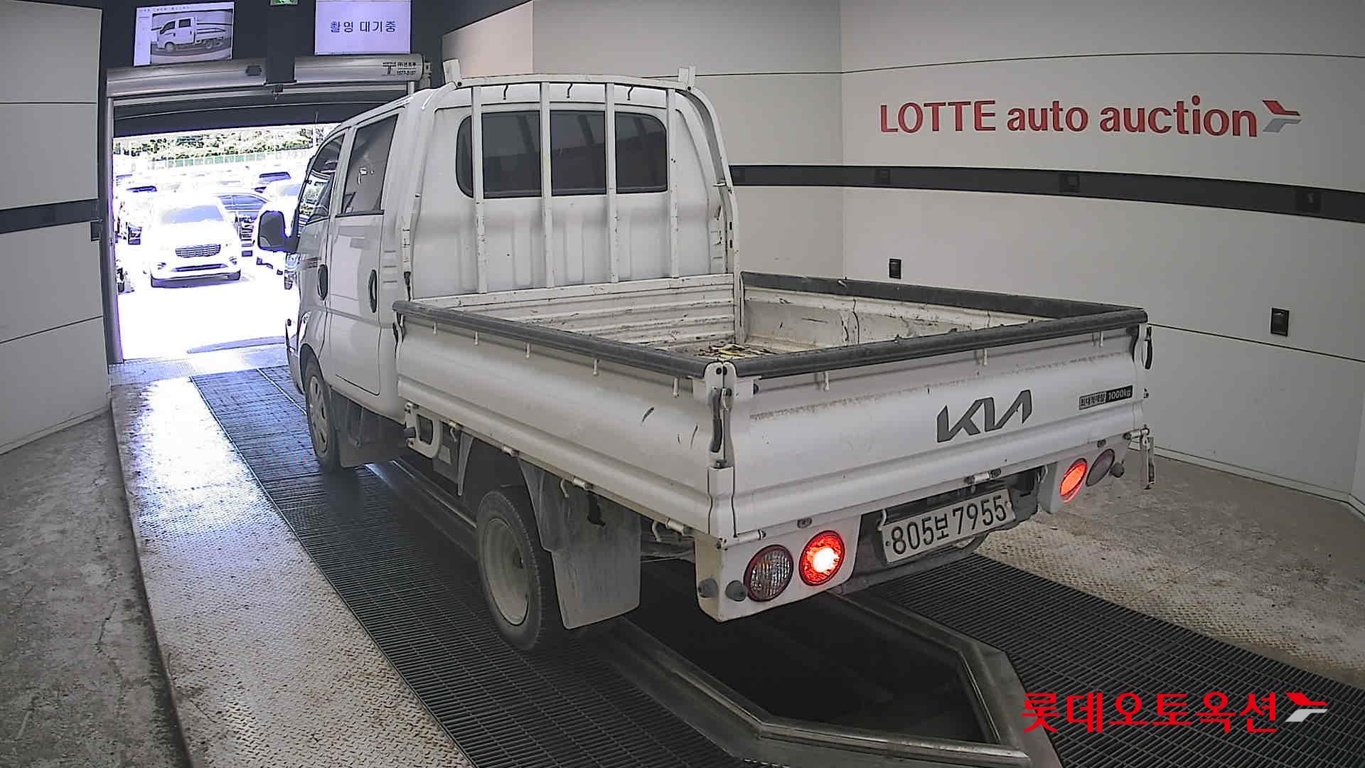 2022 - kia bongo