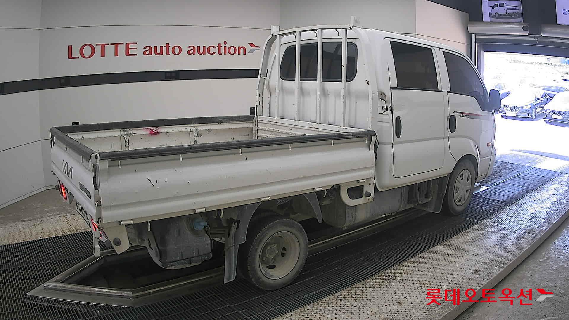 2022 - kia bongo