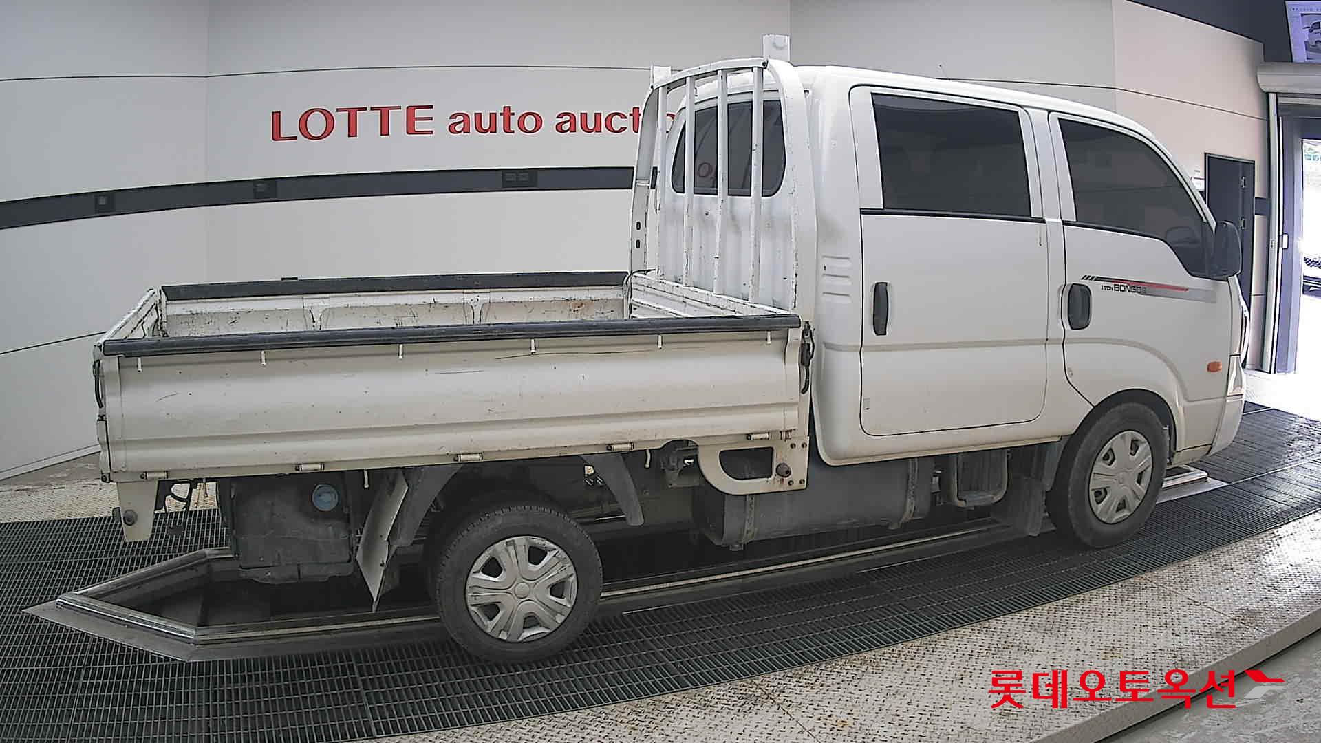 2022 - kia bongo