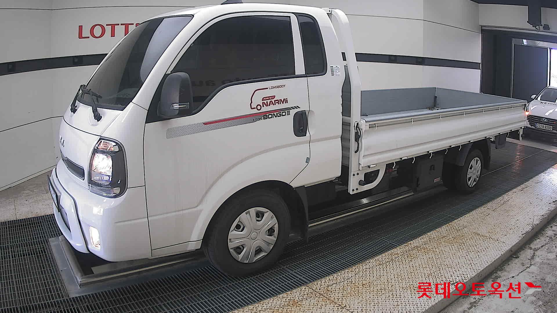 كيا بونجو 2025 2.5T GLS AT