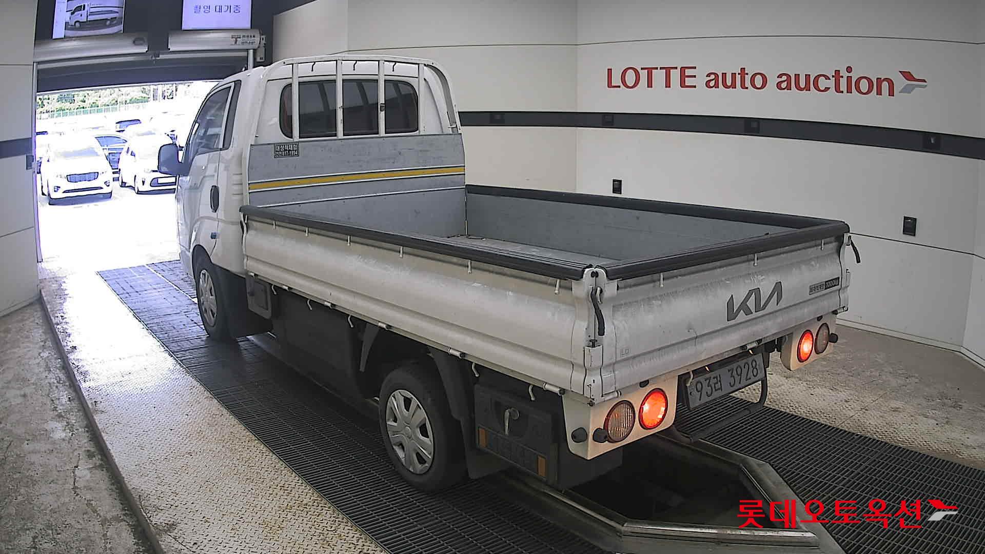 2022 - kia bongo