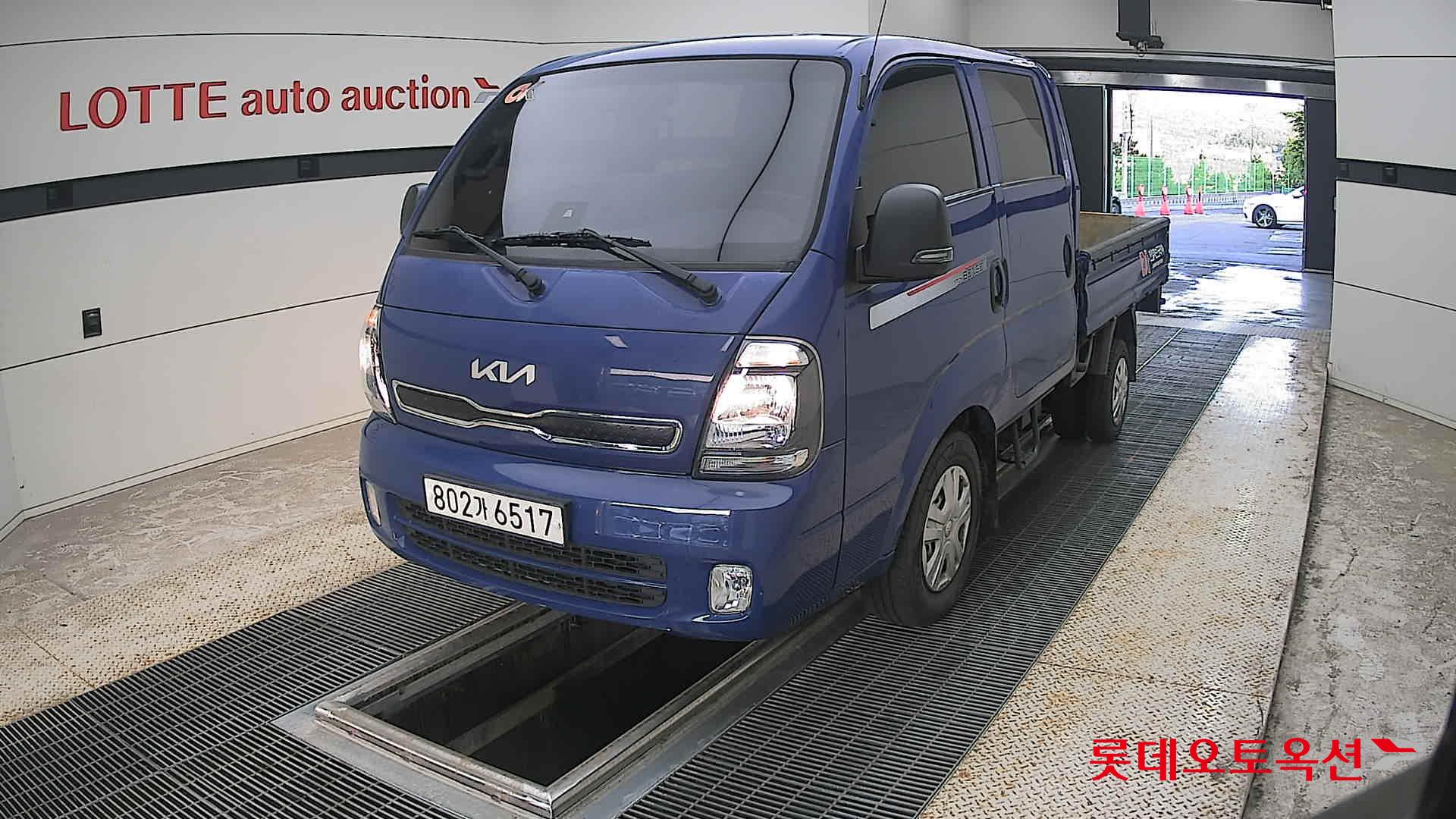 2023 - kia bongo