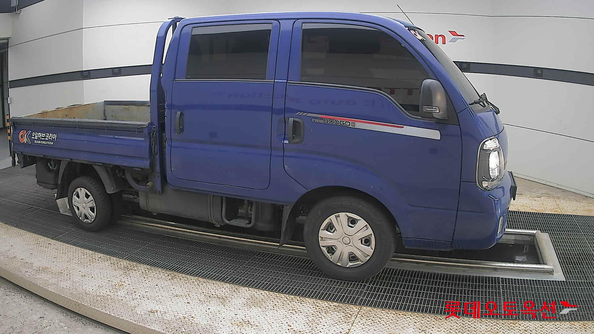 2023 - kia bongo
