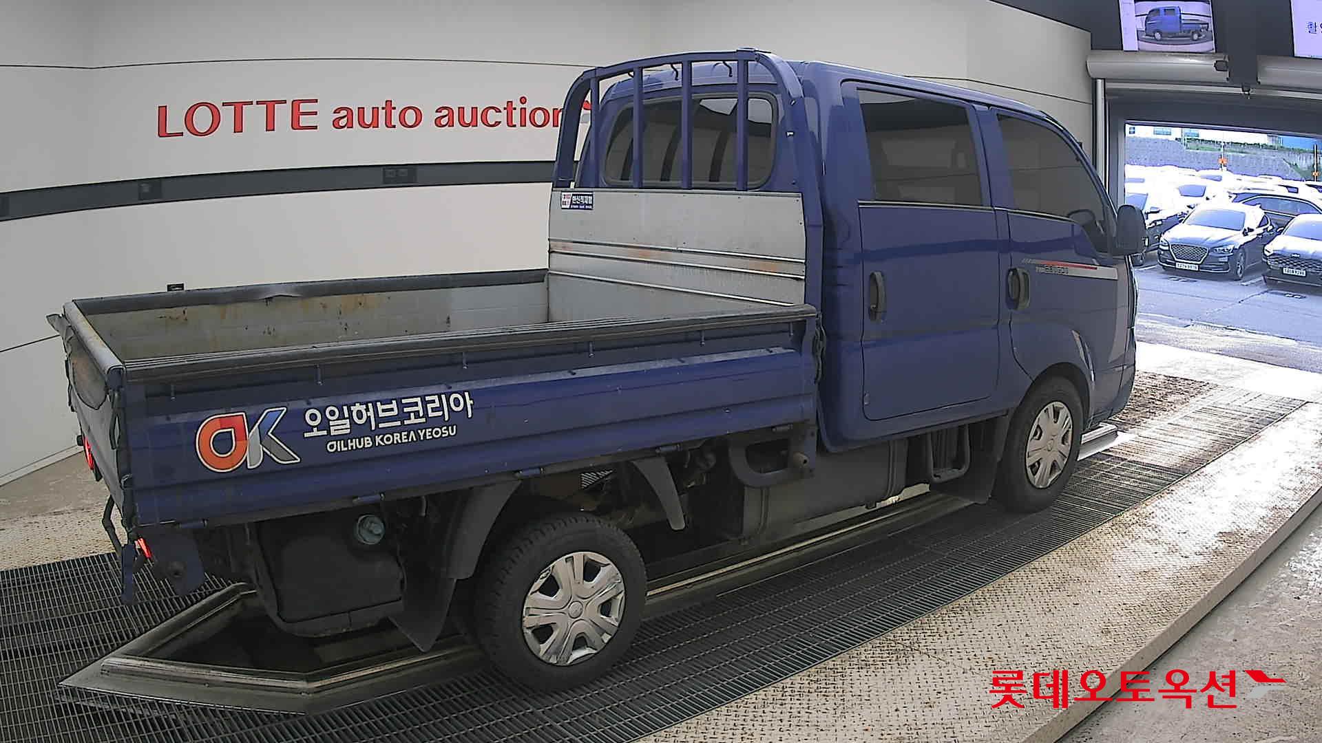 2023 - kia bongo