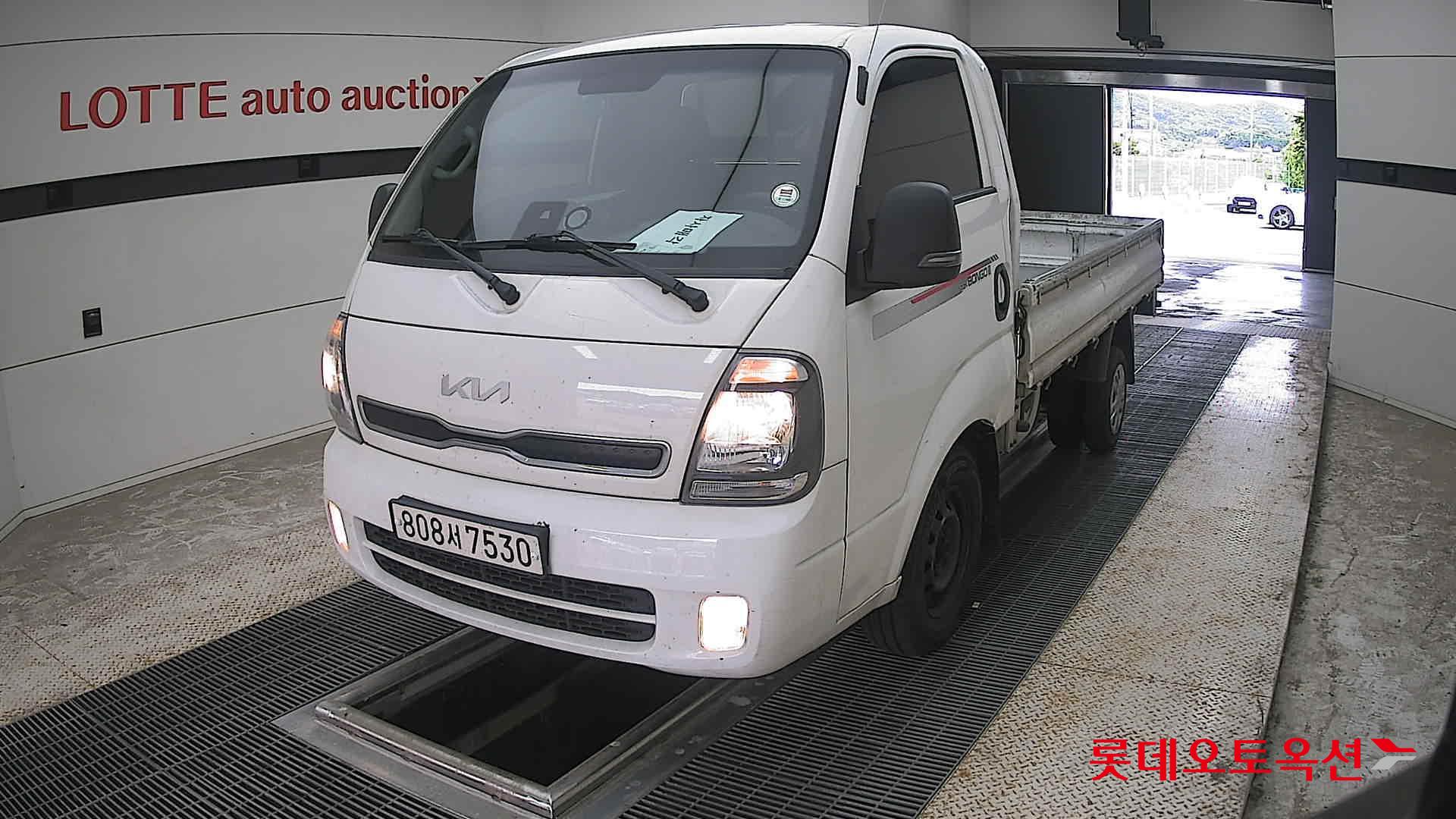 2023 - kia bongo