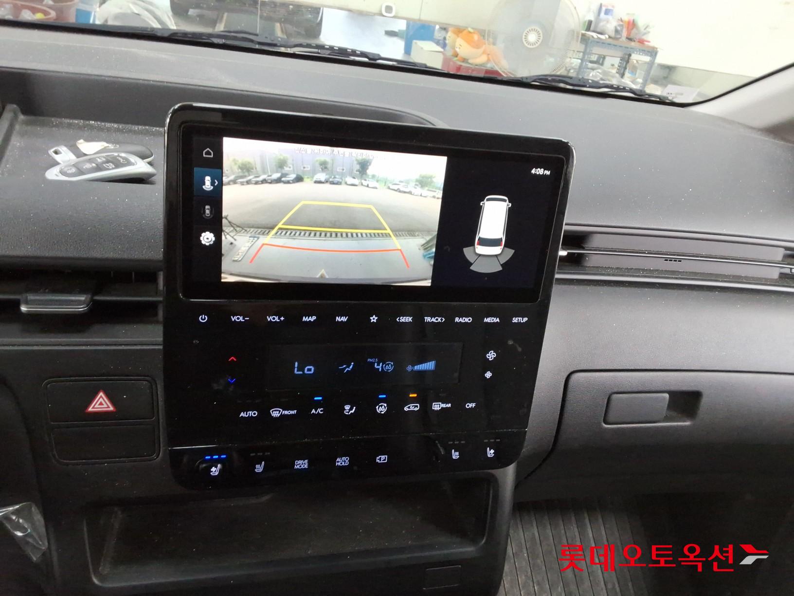 2022 - hyundai staria