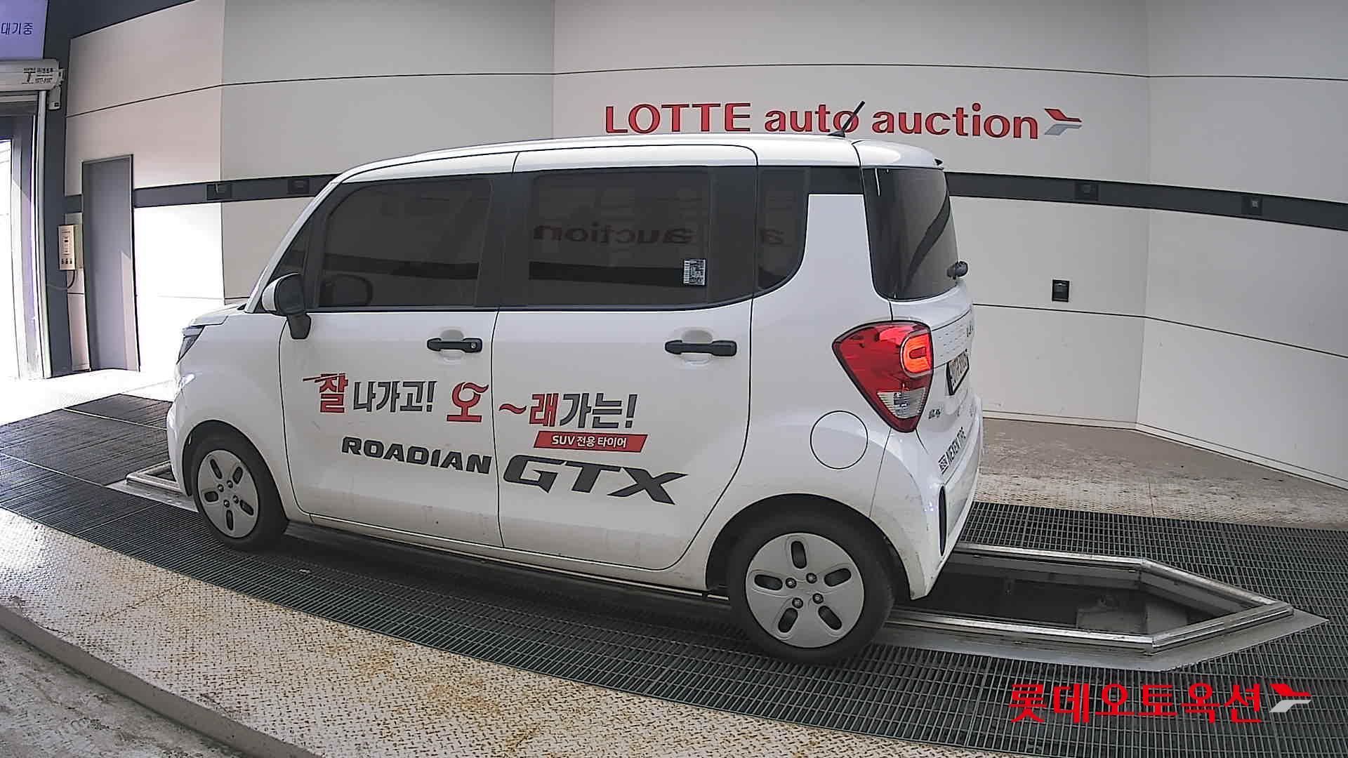 2022 - kia ray