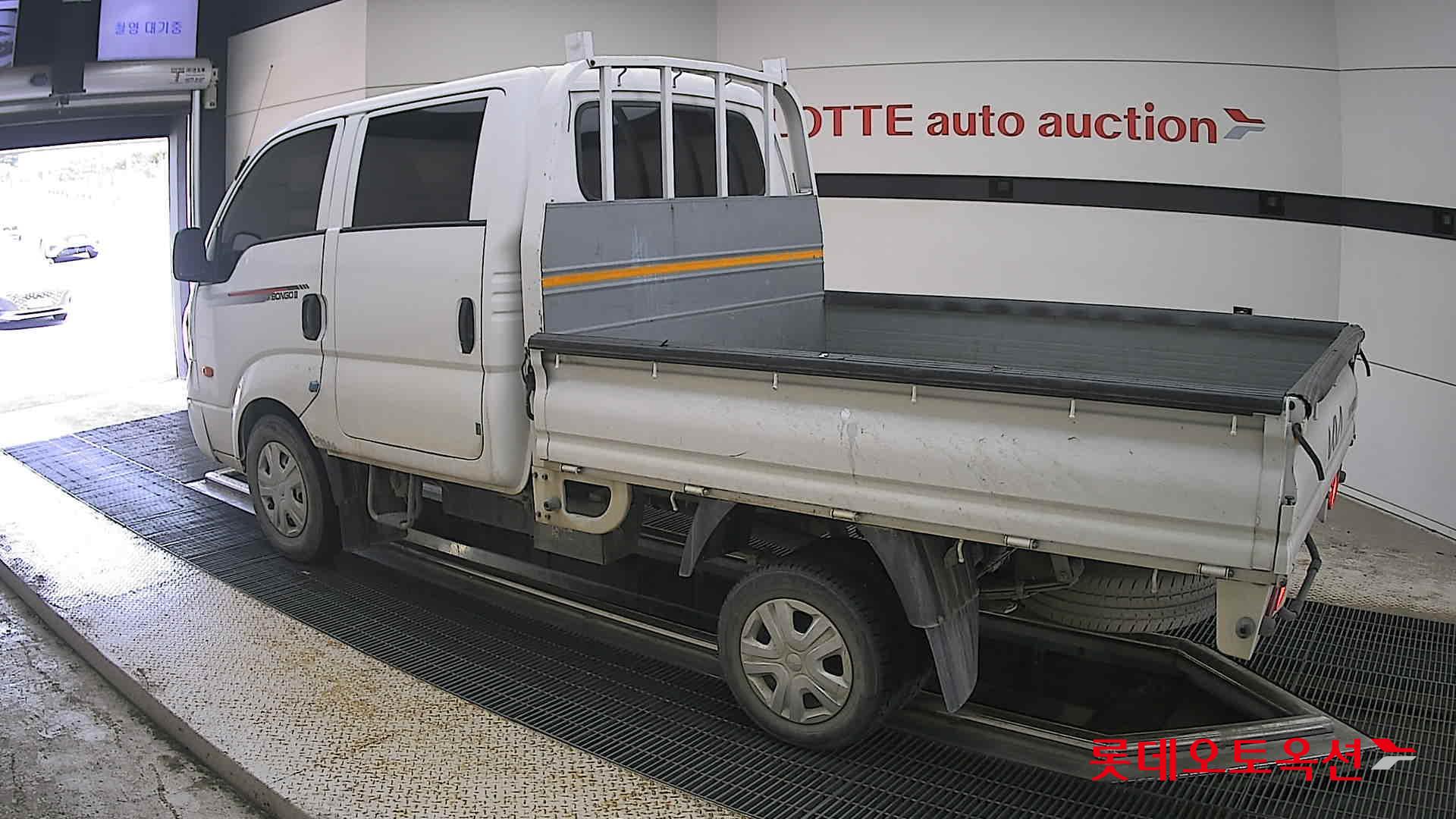 2022 - kia bongo