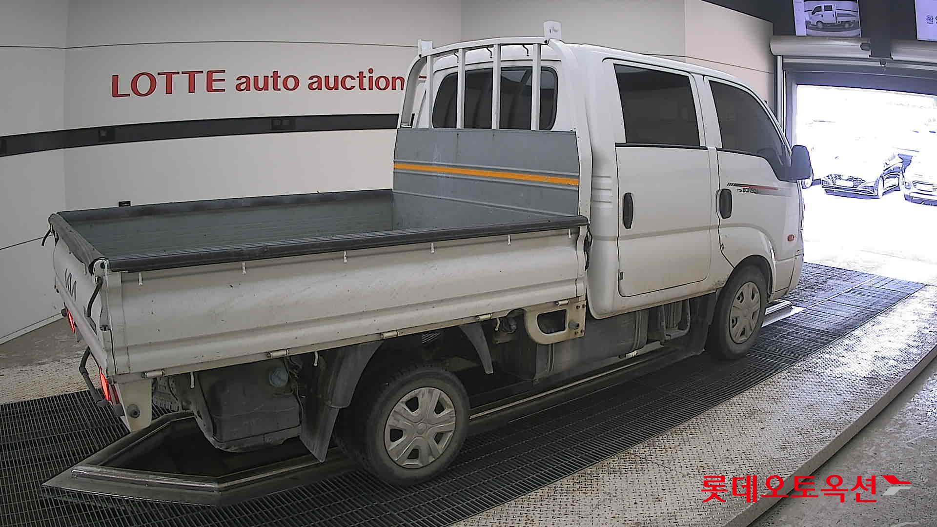 2022 - kia bongo