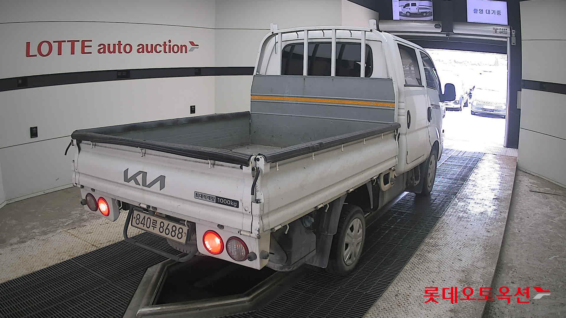 2022 - kia bongo