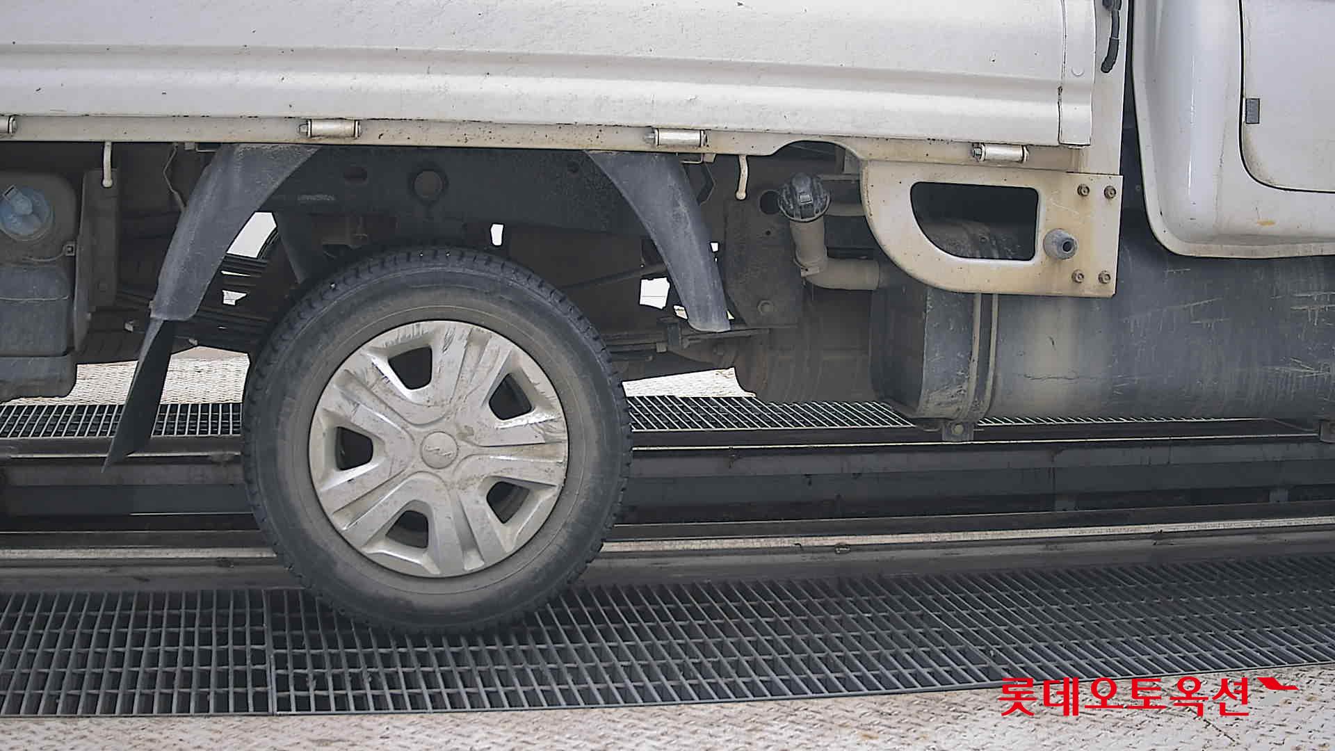 2022 - kia bongo