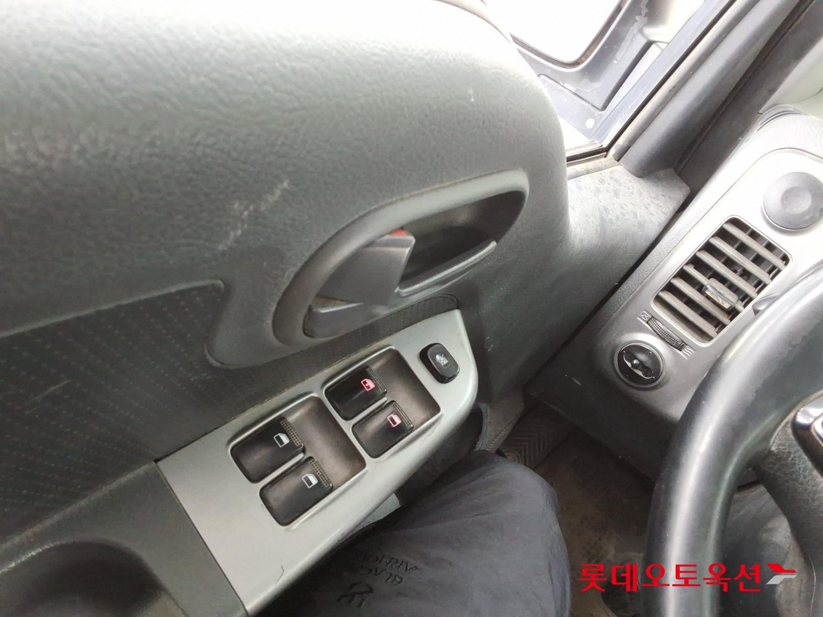 2022 - kia bongo