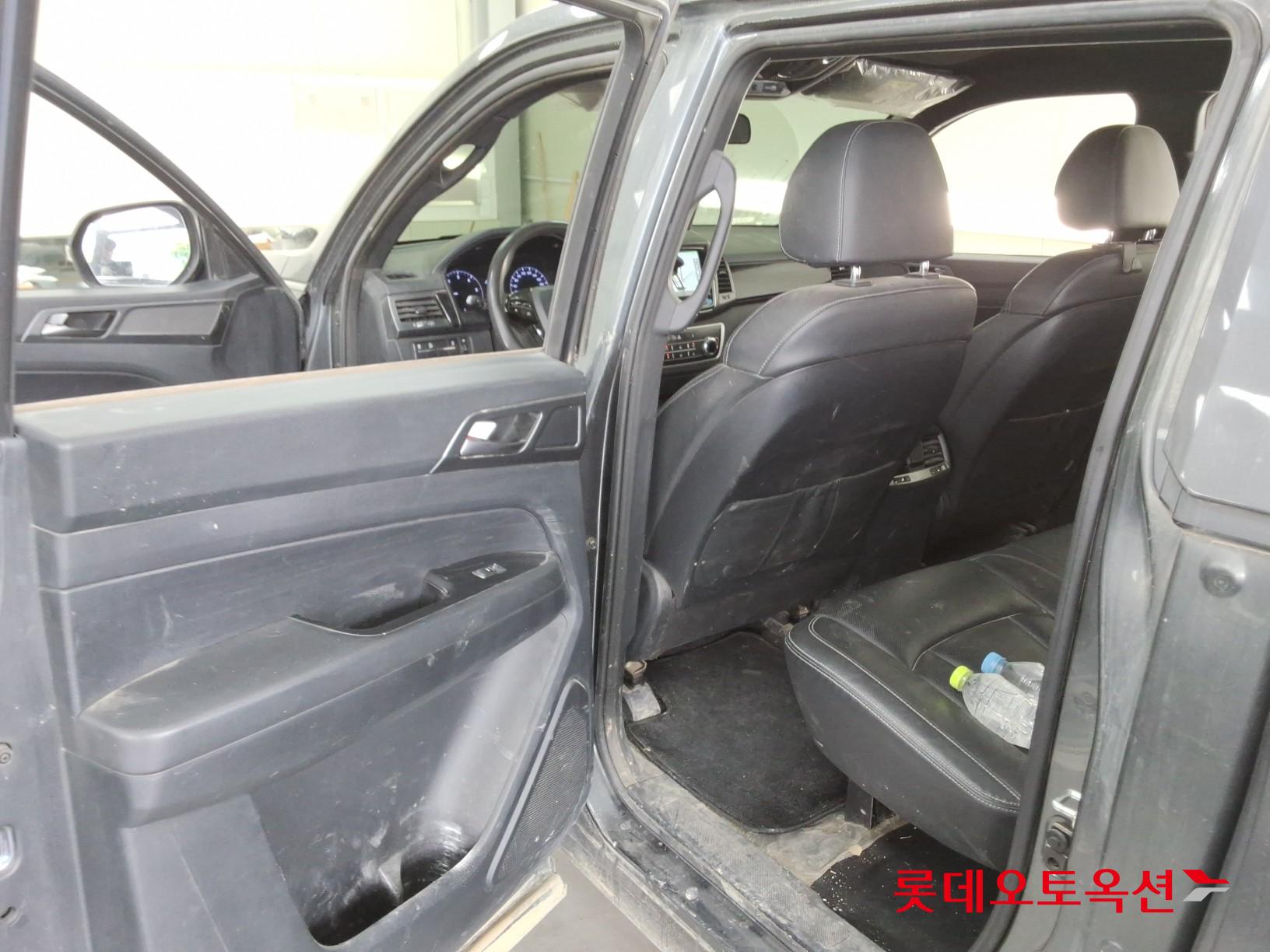 2022 - ssangyong rexton