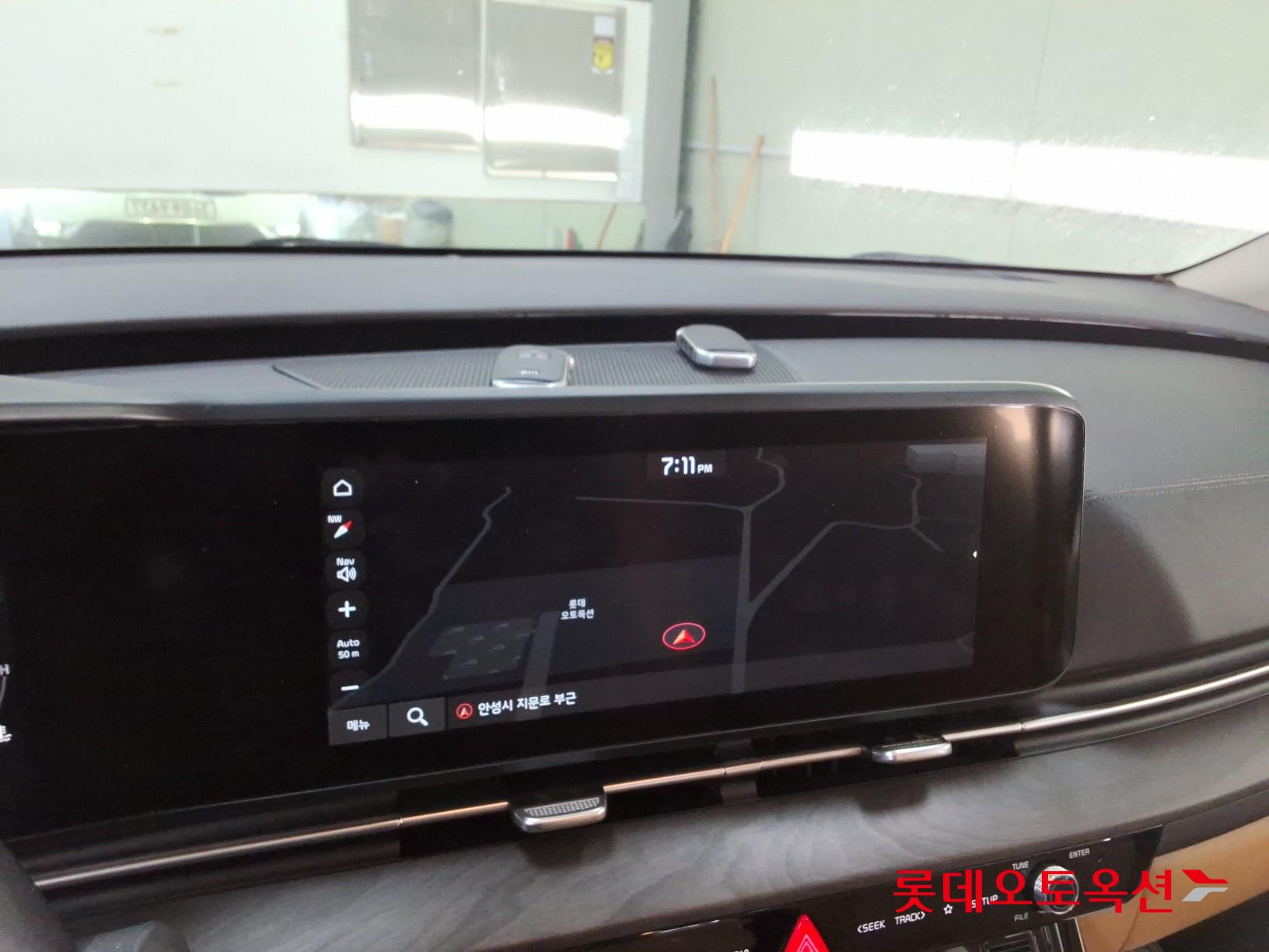 2021 - kia carnival