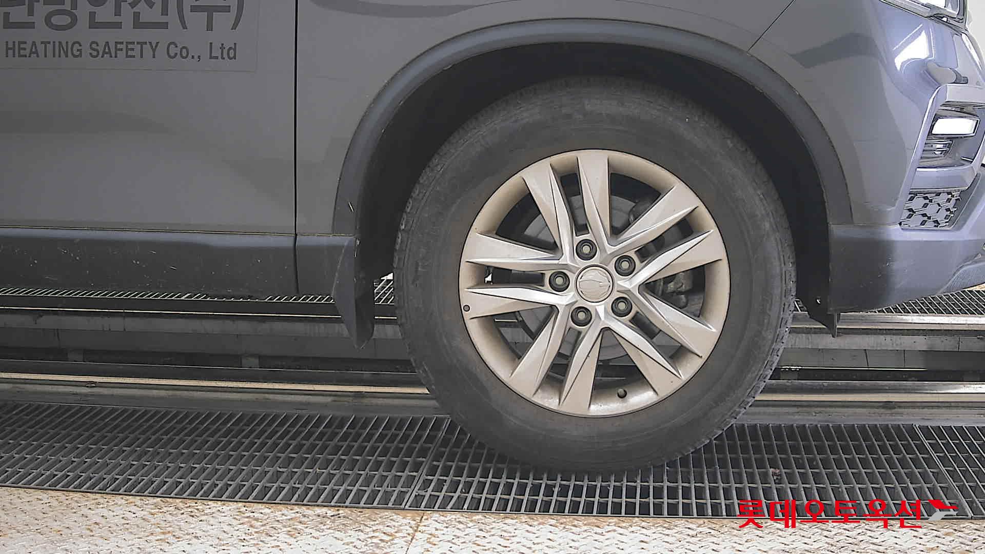 2020 - ssangyong rexton