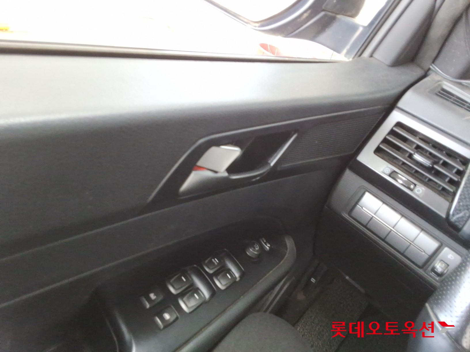 2020 - ssangyong rexton