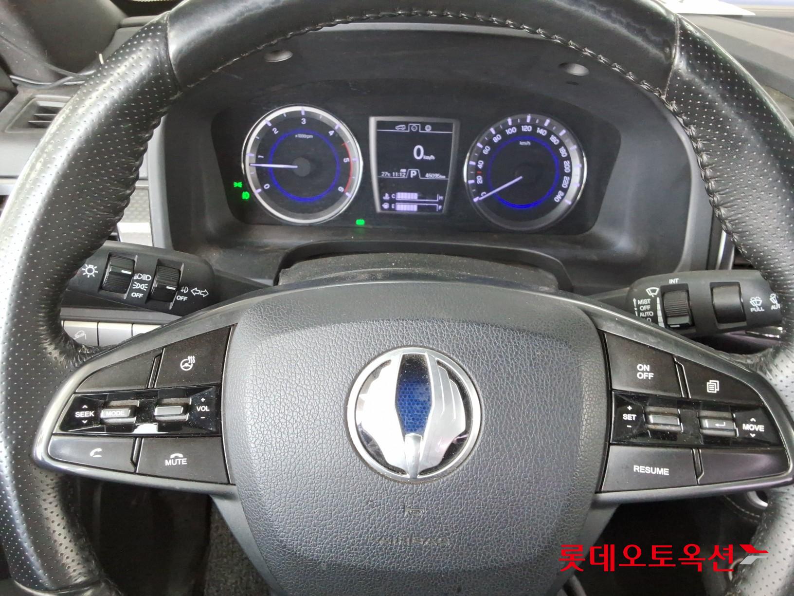 2020 - ssangyong rexton