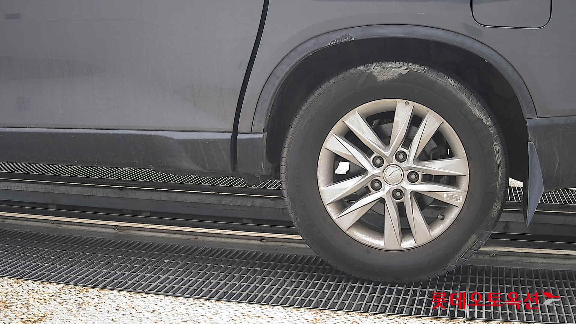 2020 - ssangyong rexton