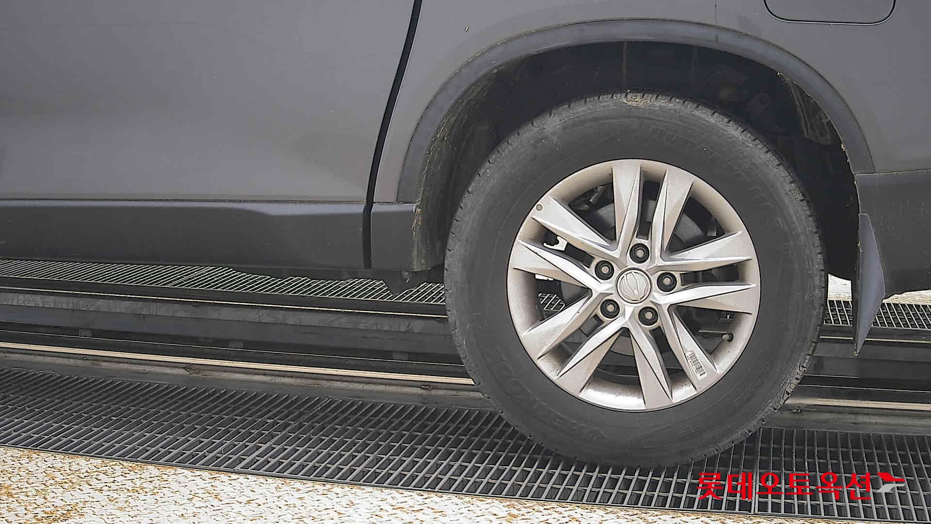 2020 - ssangyong rexton