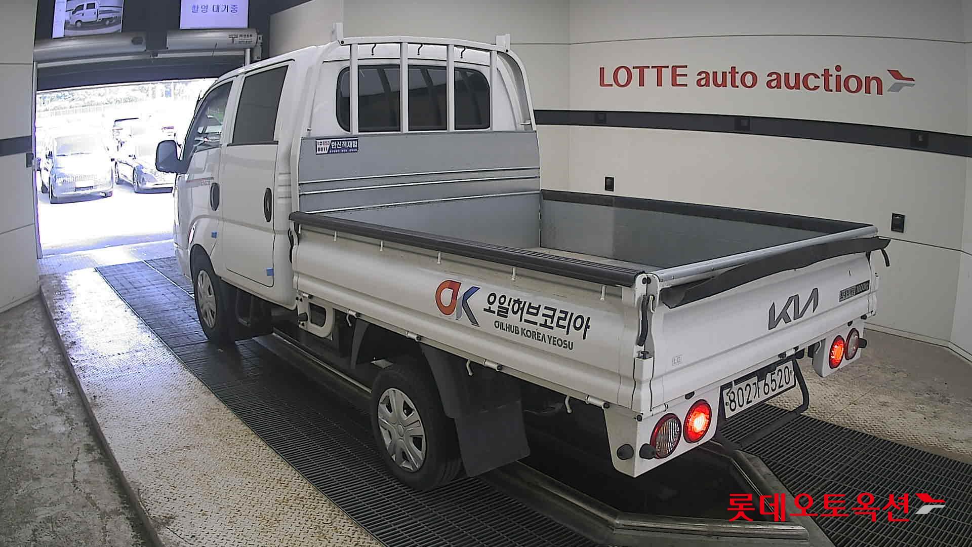 2023 - kia bongo