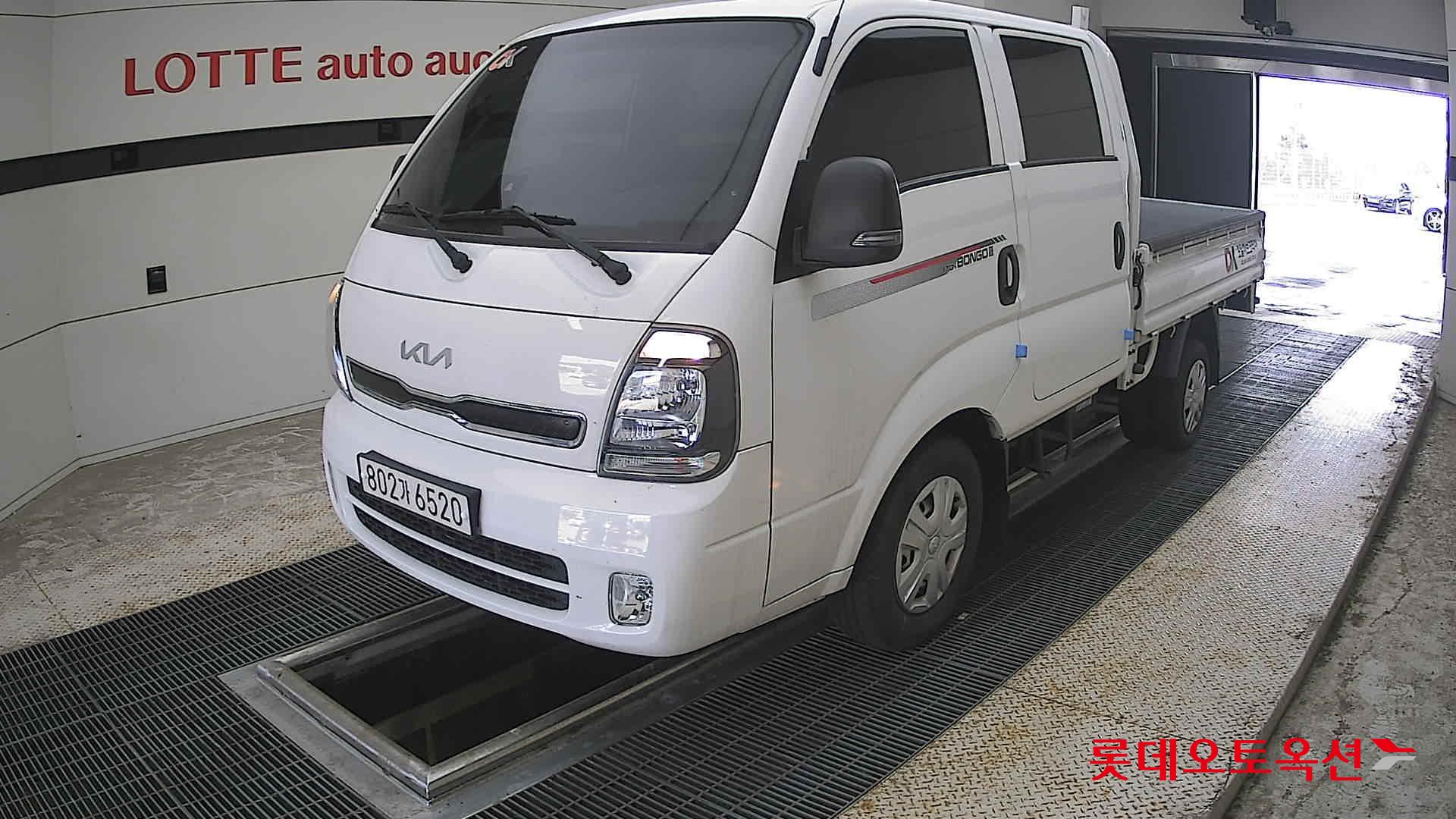2023 - kia bongo