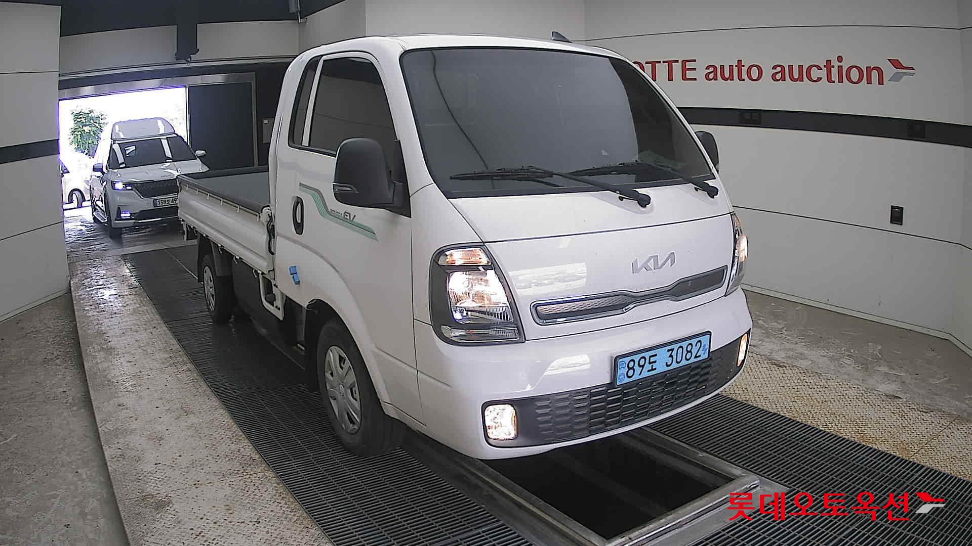 2022 - kia bongo