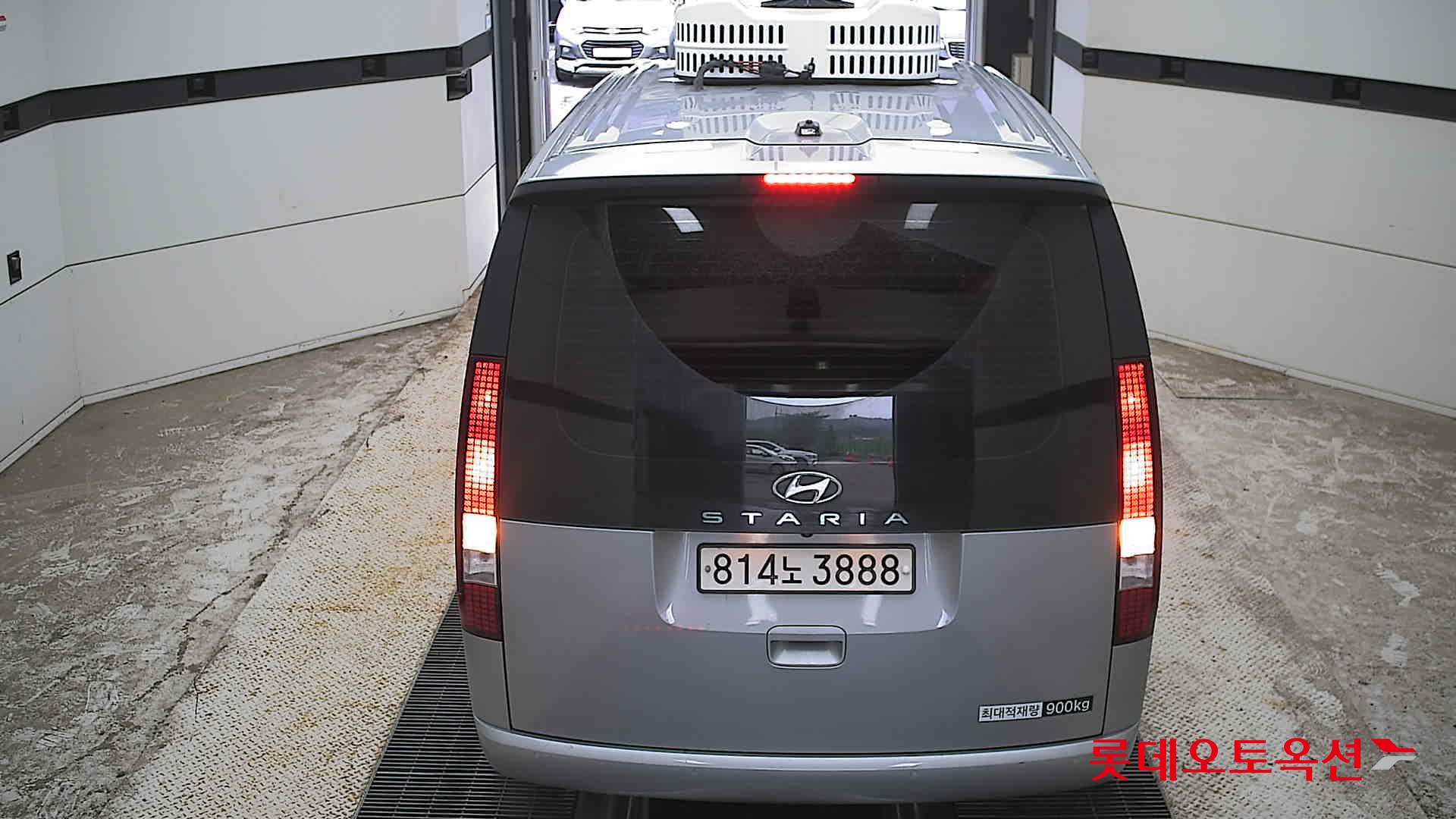 2024 - hyundai staria