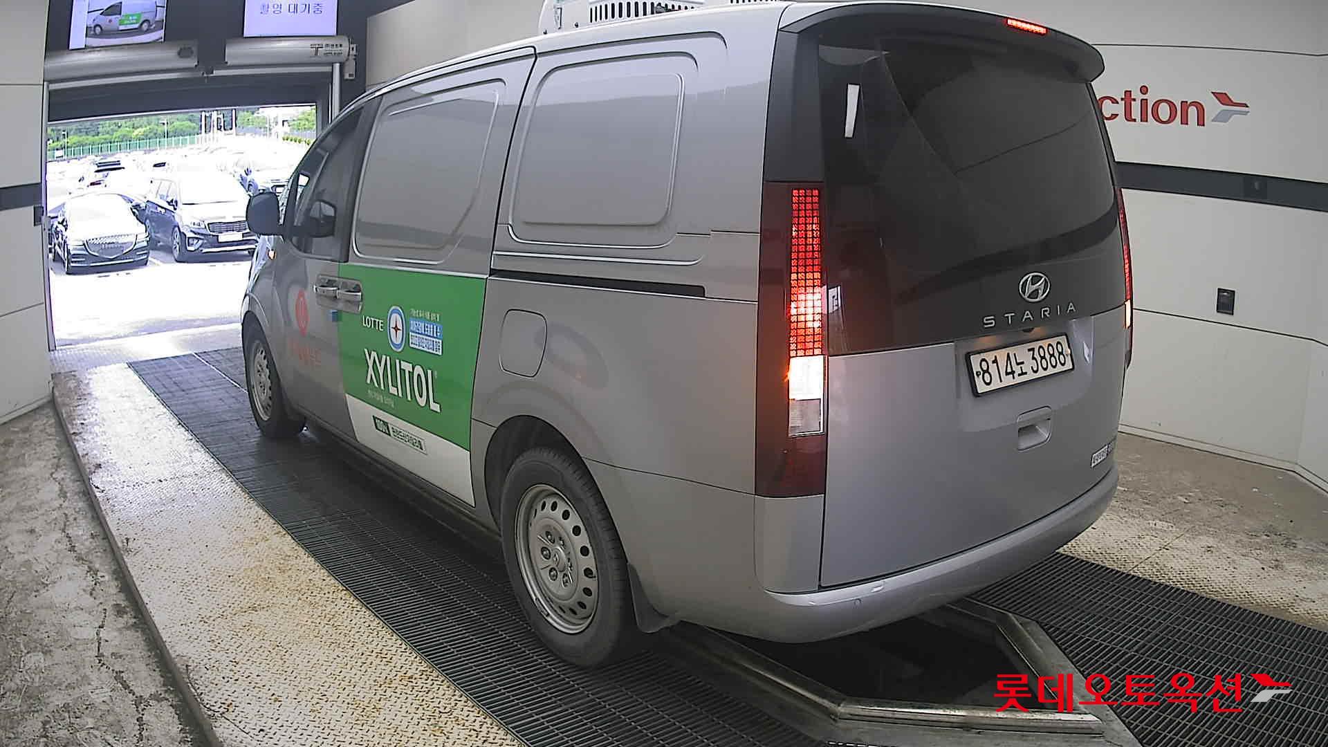 2024 - hyundai staria