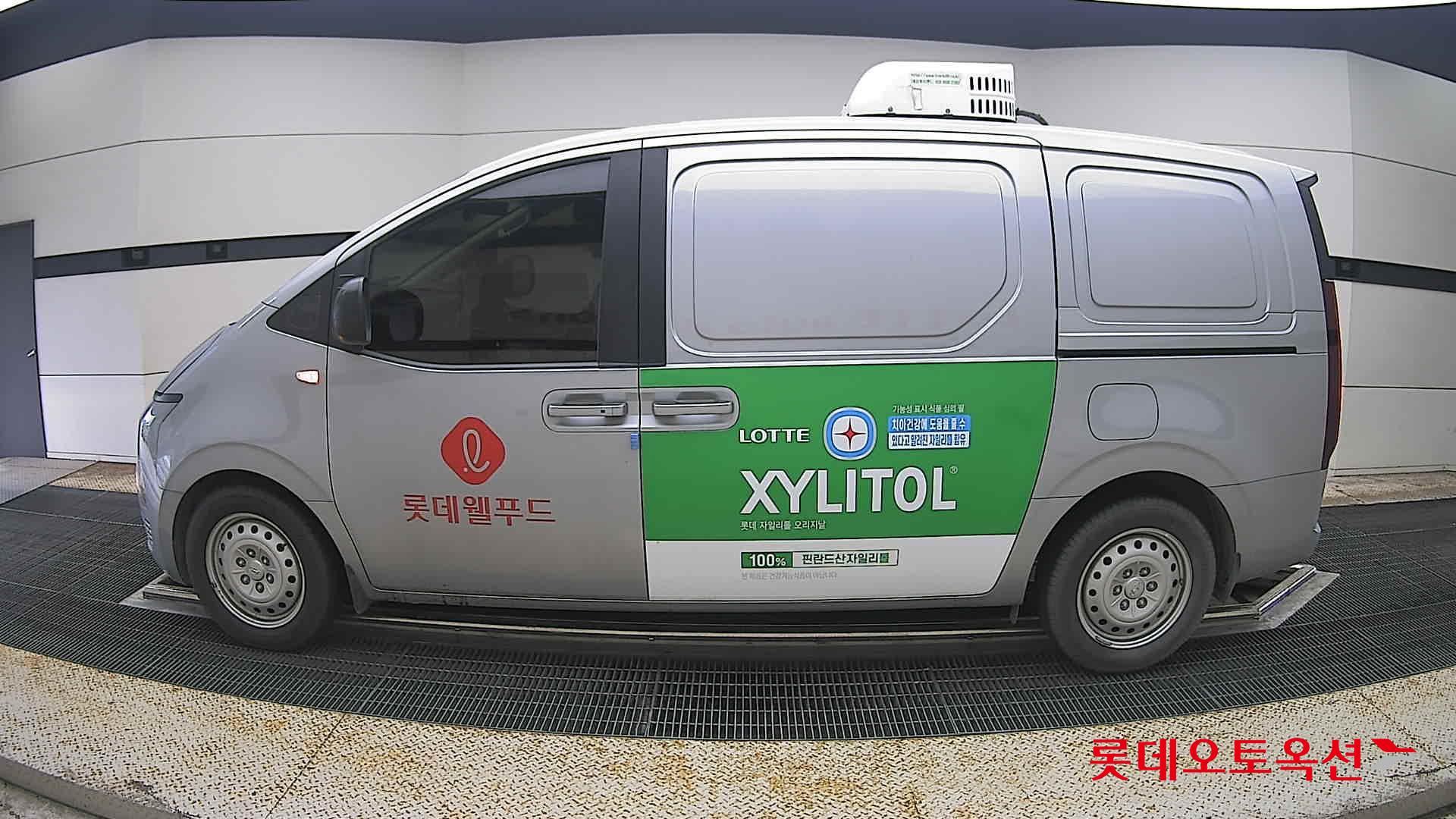 2024 - hyundai staria
