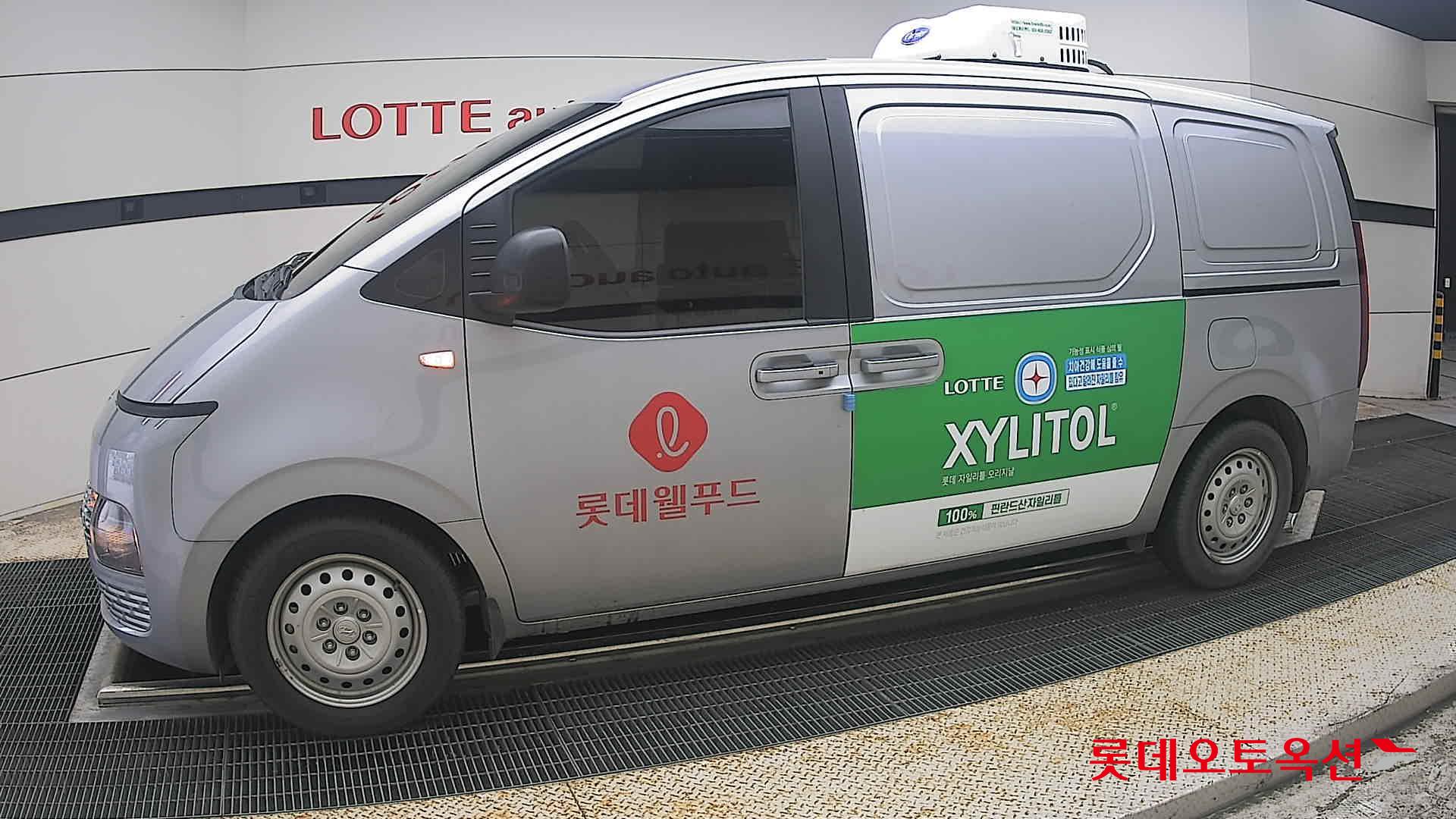 2024 - hyundai staria