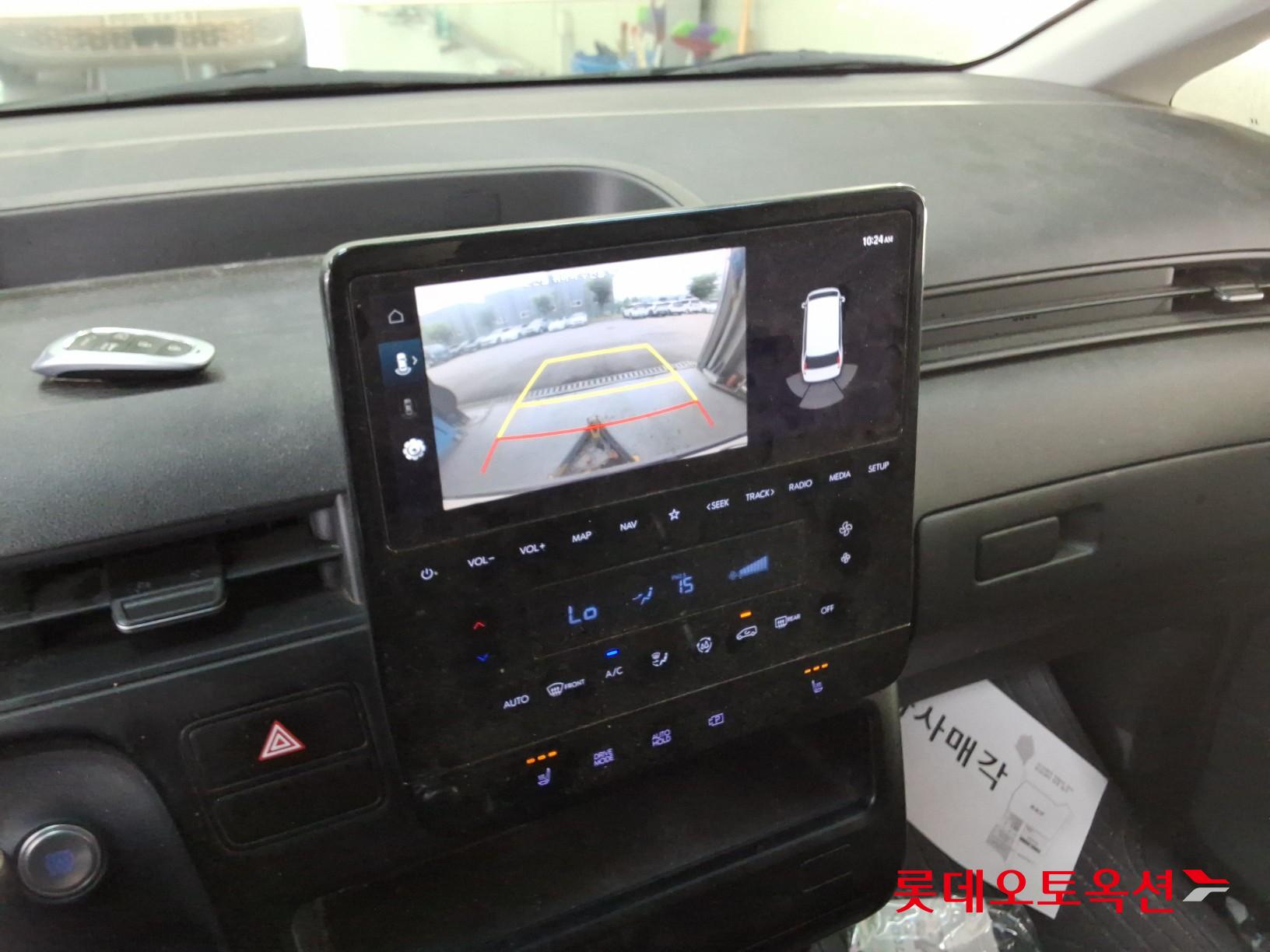 2024 - hyundai staria