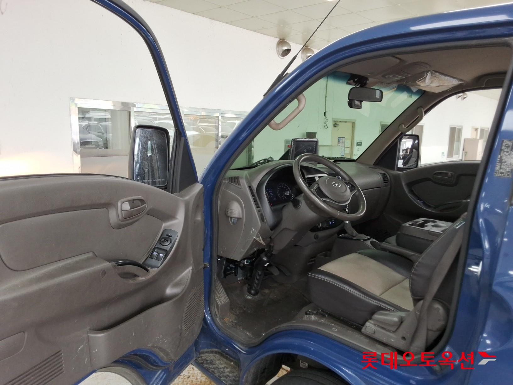 2023 - hyundai porter