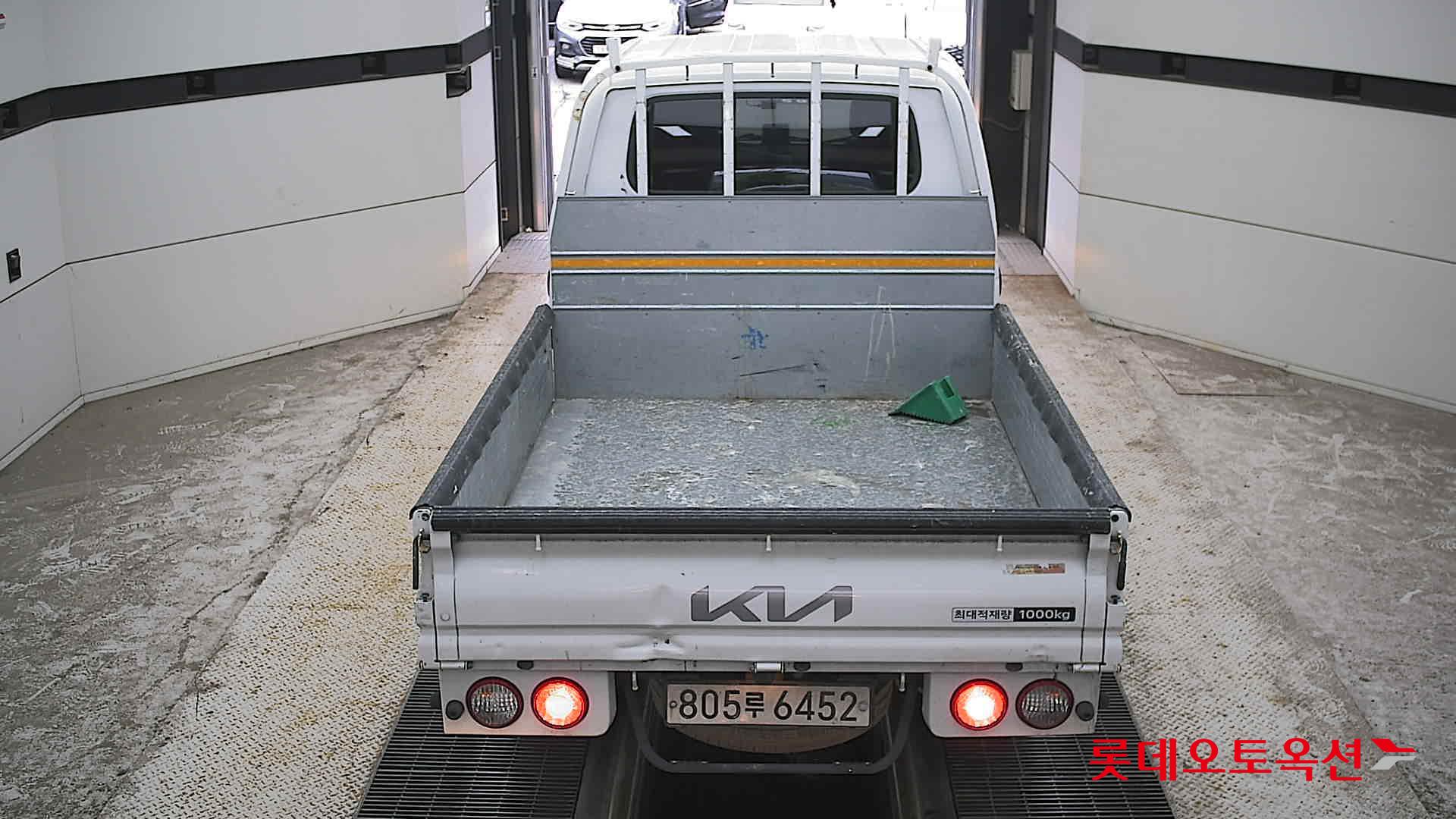 2022 - kia bongo