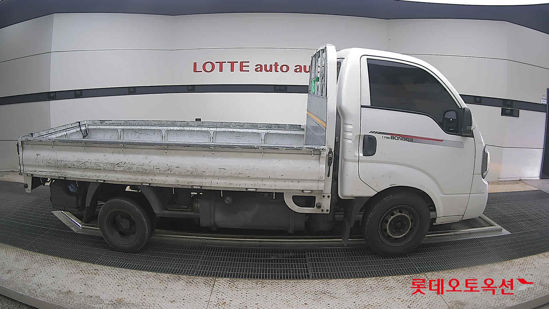 2023 - kia bongo