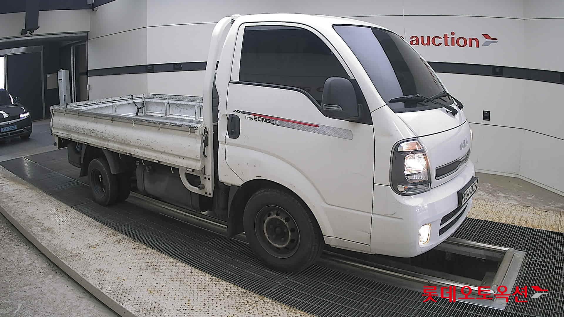 2023 - kia bongo