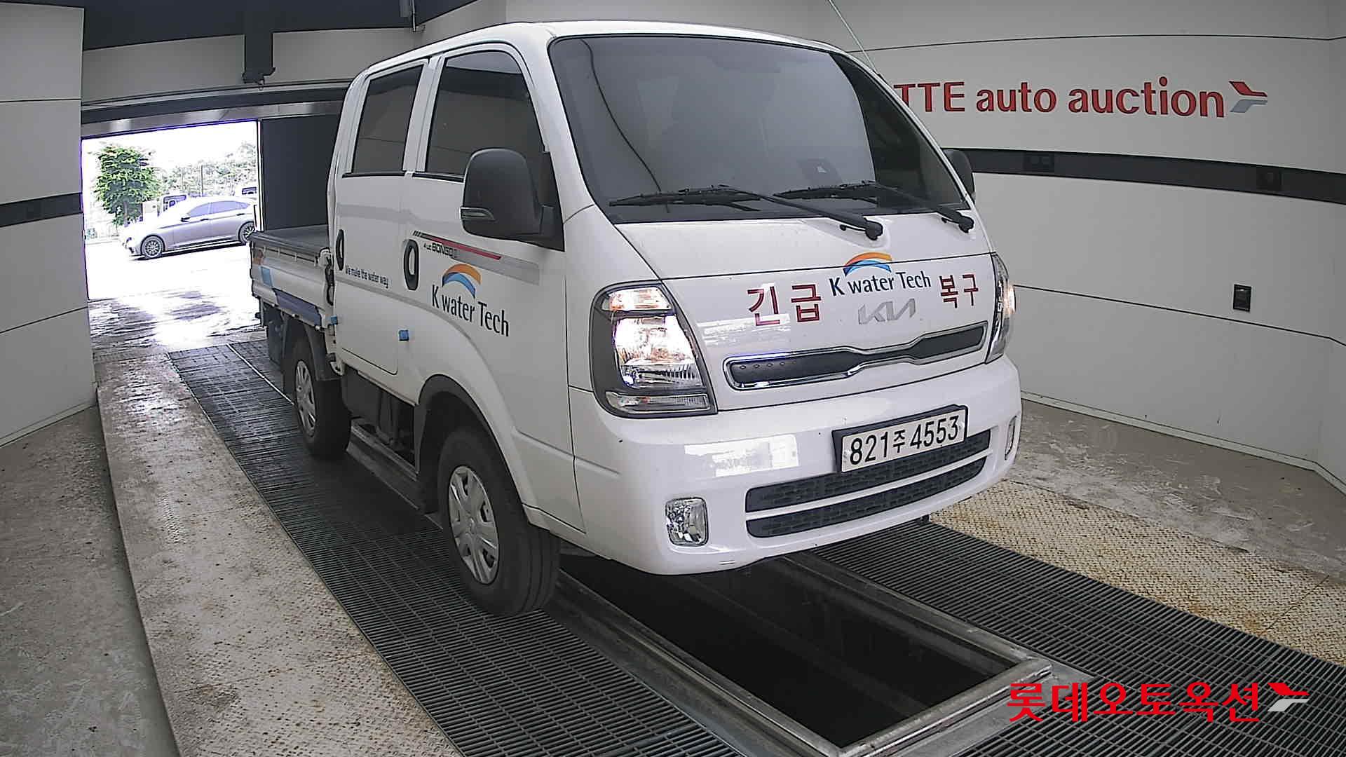 2023 - kia bongo