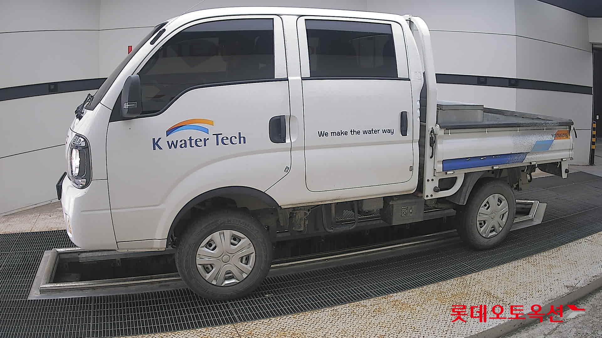2023 - kia bongo