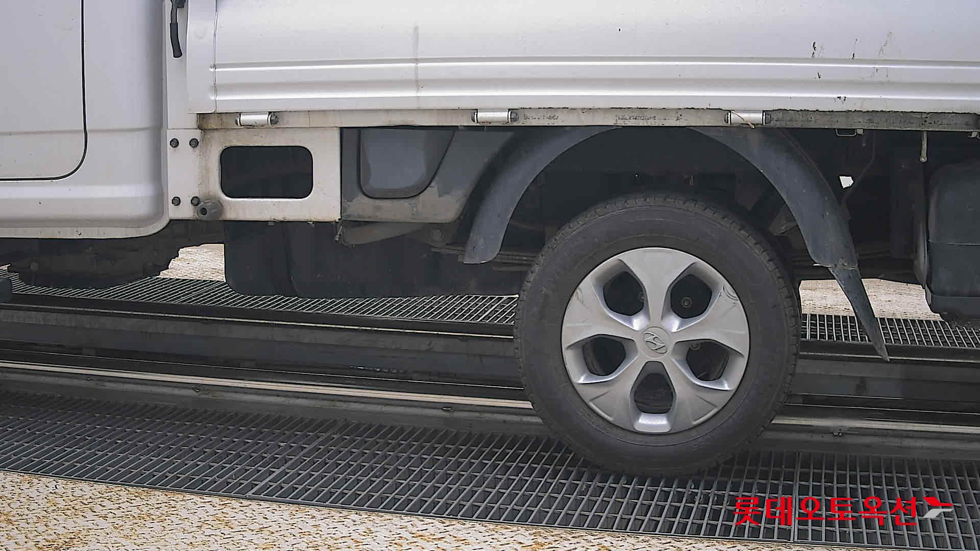 2020 - hyundai porter