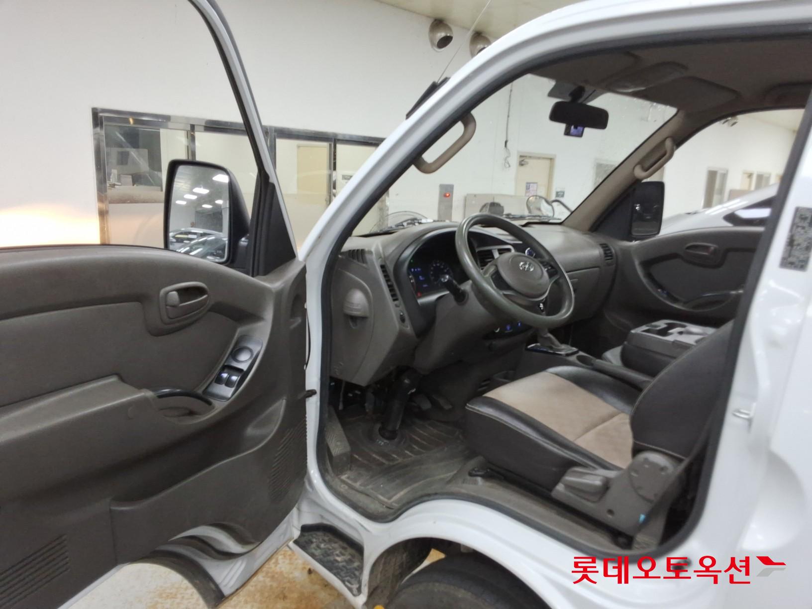 2020 - hyundai porter