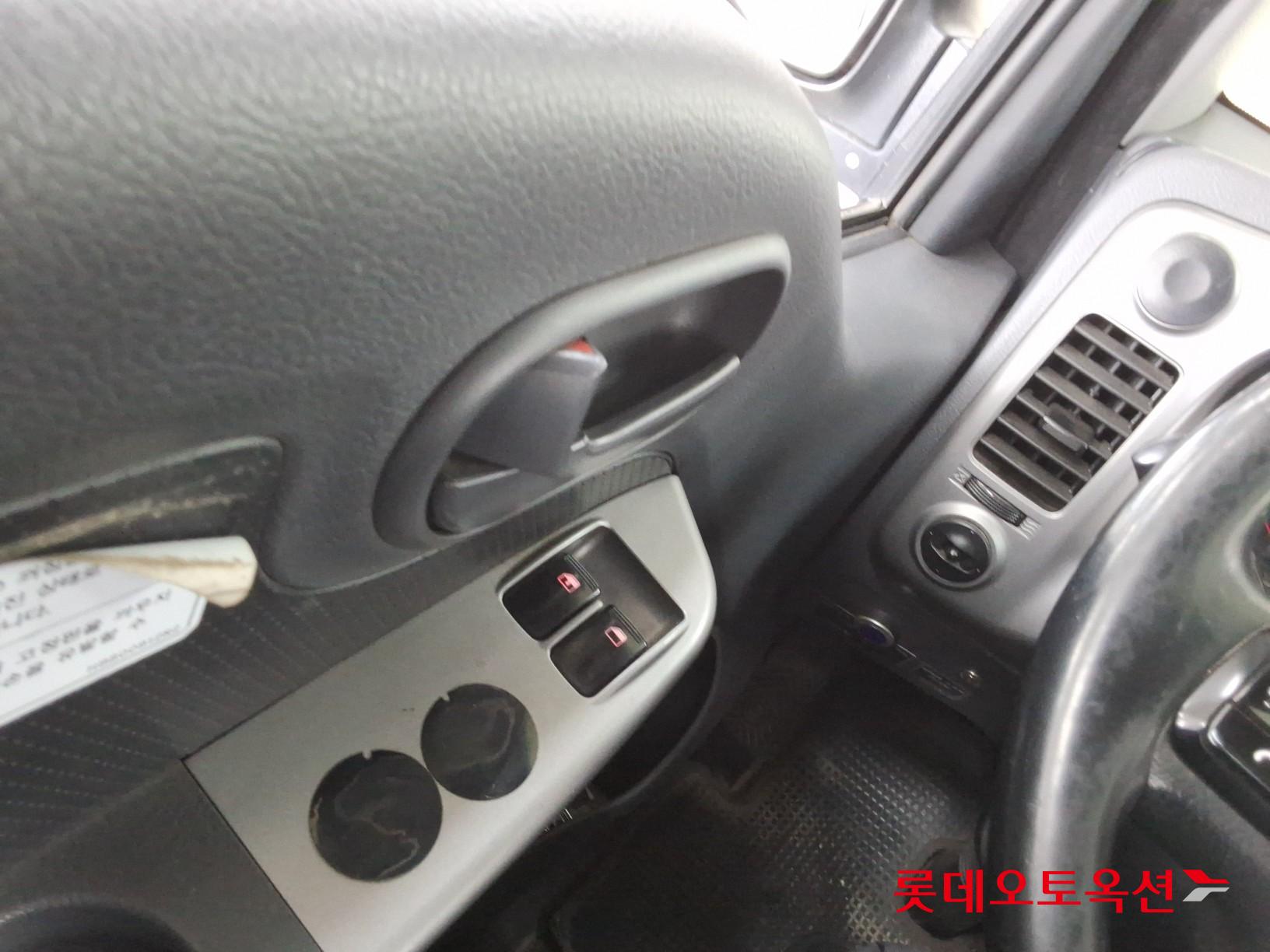 2022 - kia bongo