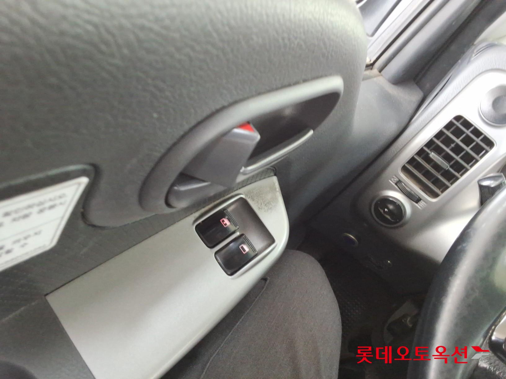 2022 - kia bongo
