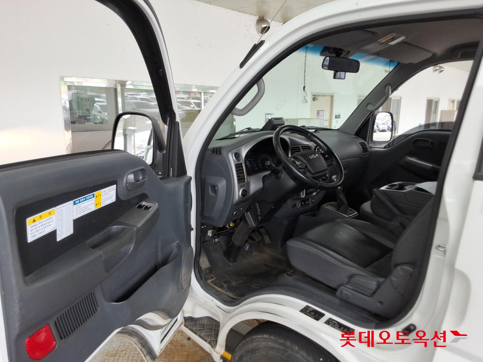 2022 - kia bongo