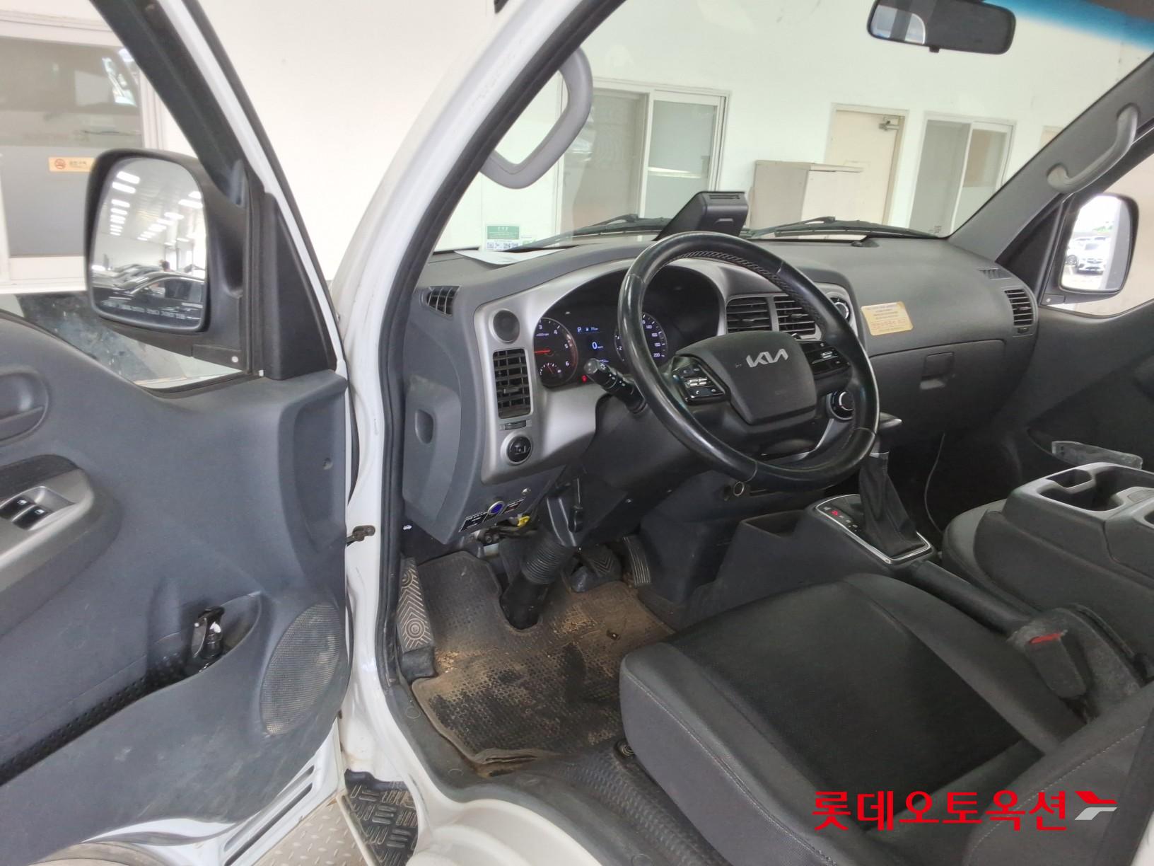 2022 - kia bongo