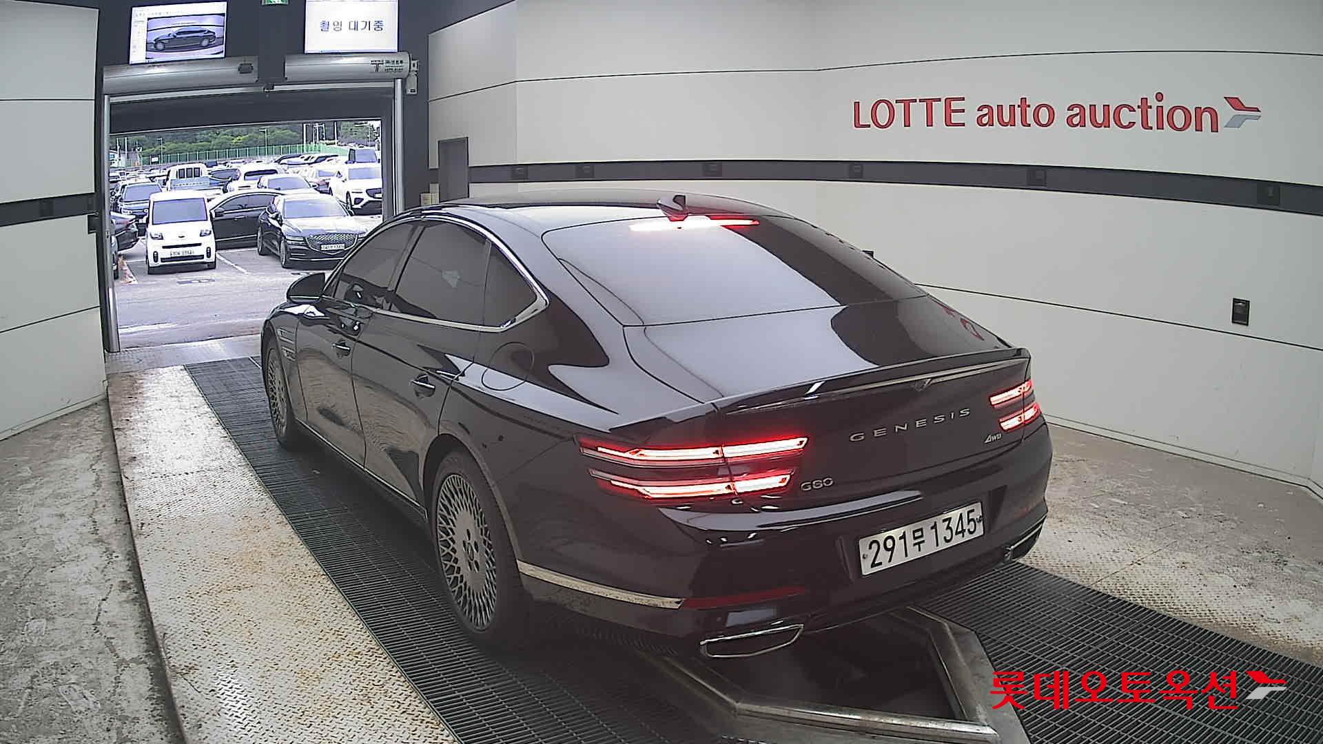 2022 - genesis g80